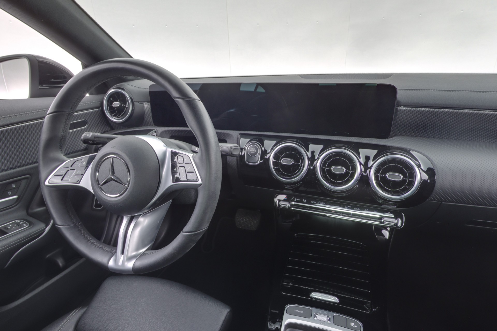 Mercedes-Benz CLA 2024