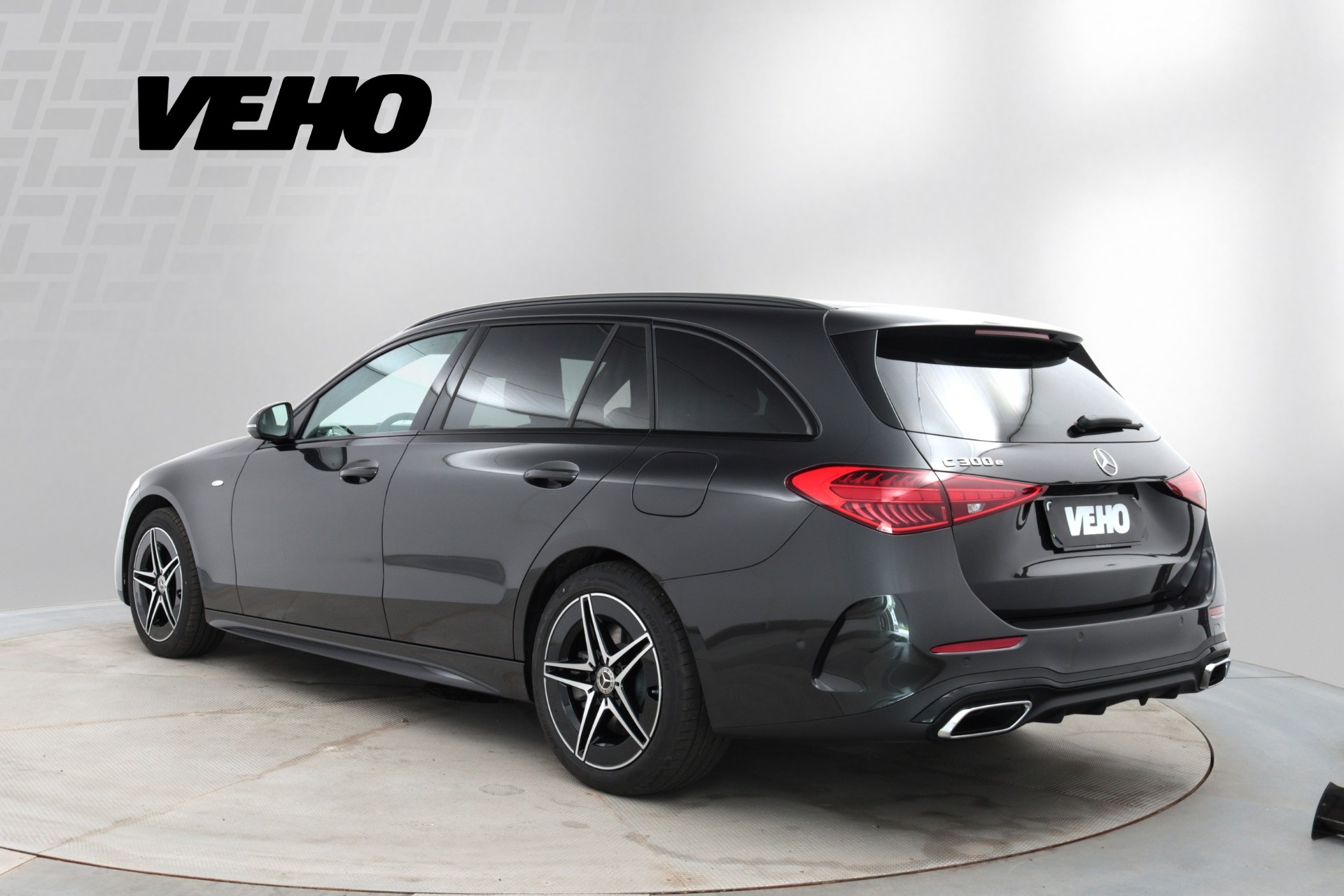 MERCEDES-BENZ C 2025