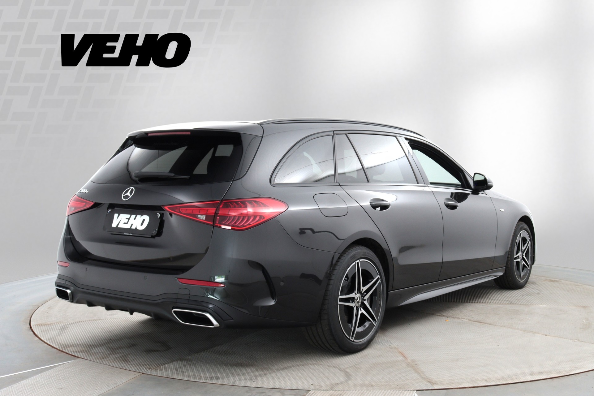 MERCEDES-BENZ C 2025