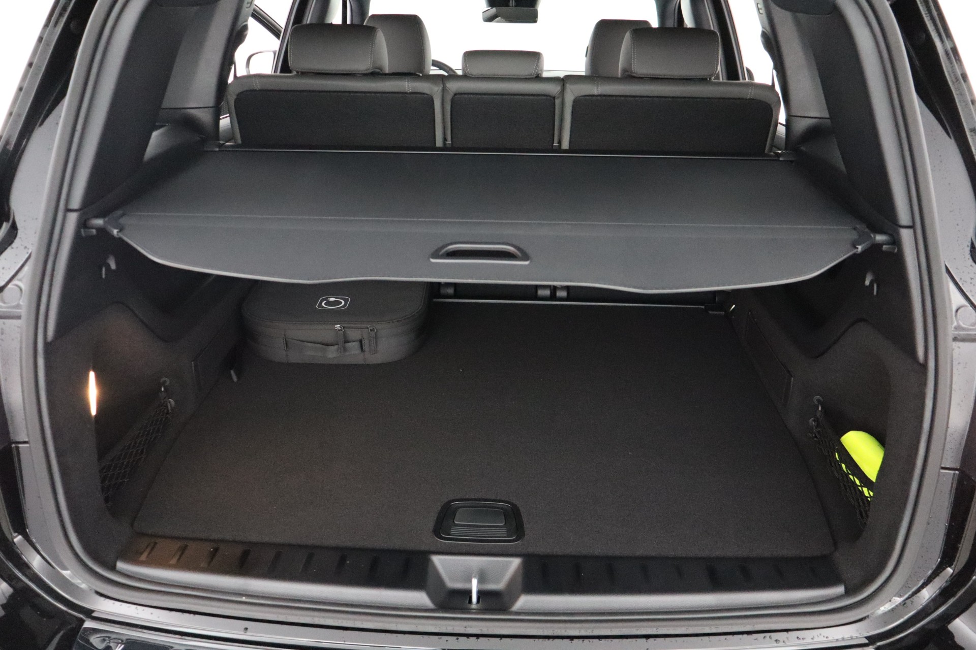 Mercedes-Benz EQB 2026