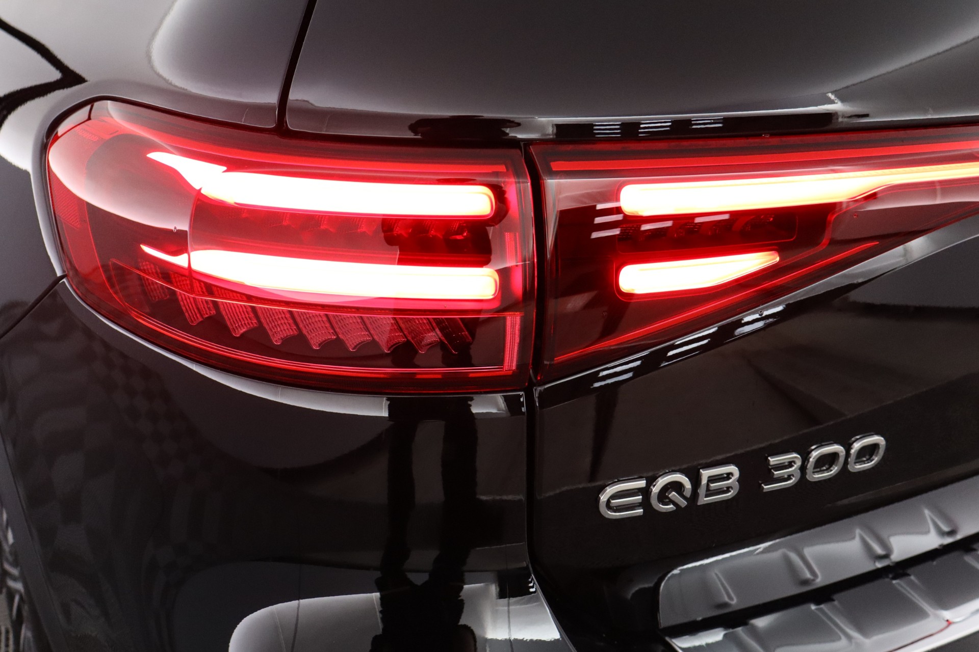 Mercedes-Benz EQB 2026