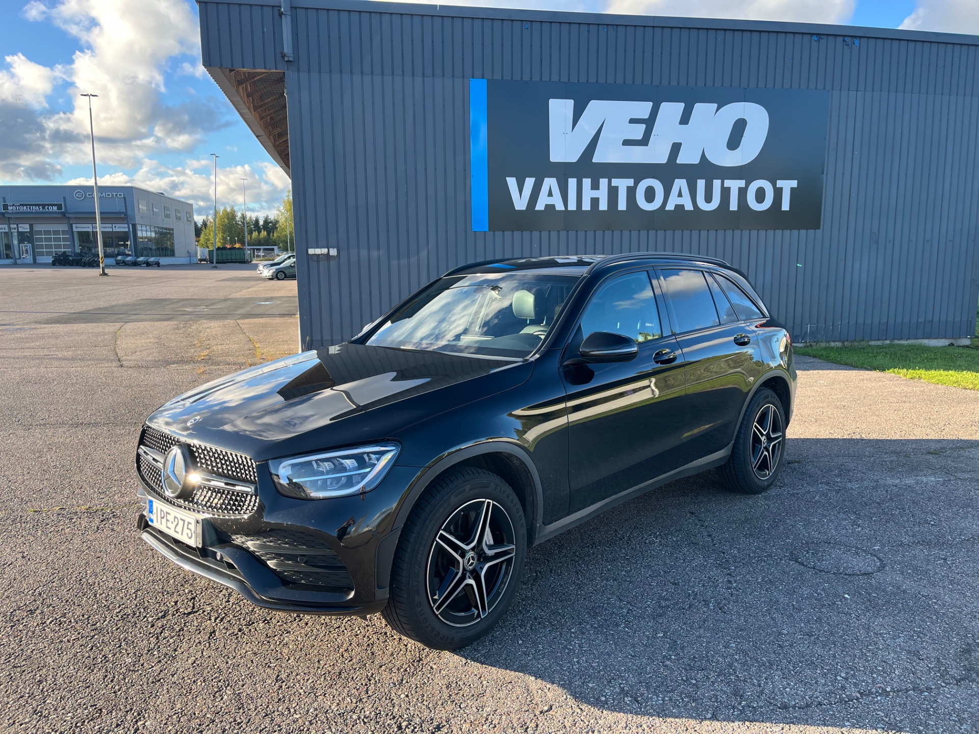 MERCEDES-BENZ GLC 2022