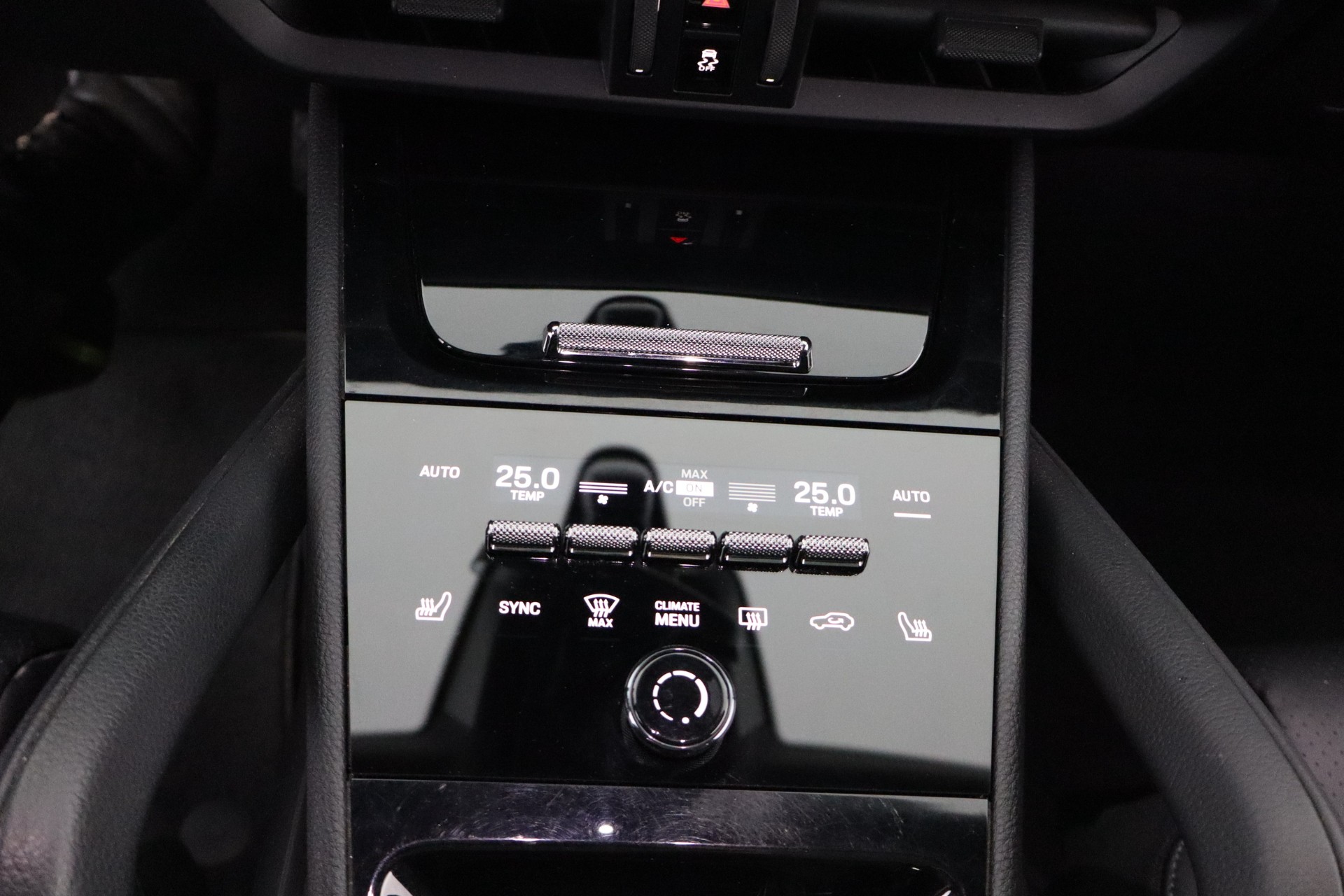 Porsche Cayenne 2023