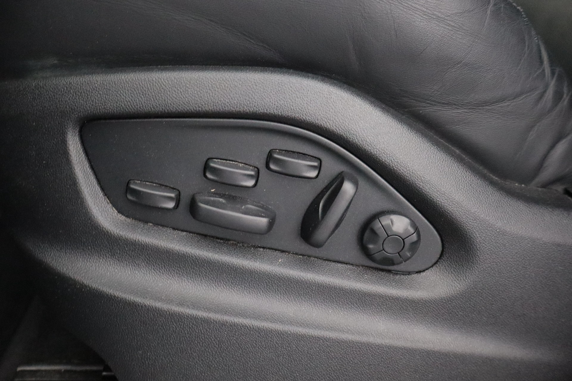 Porsche Cayenne 2023