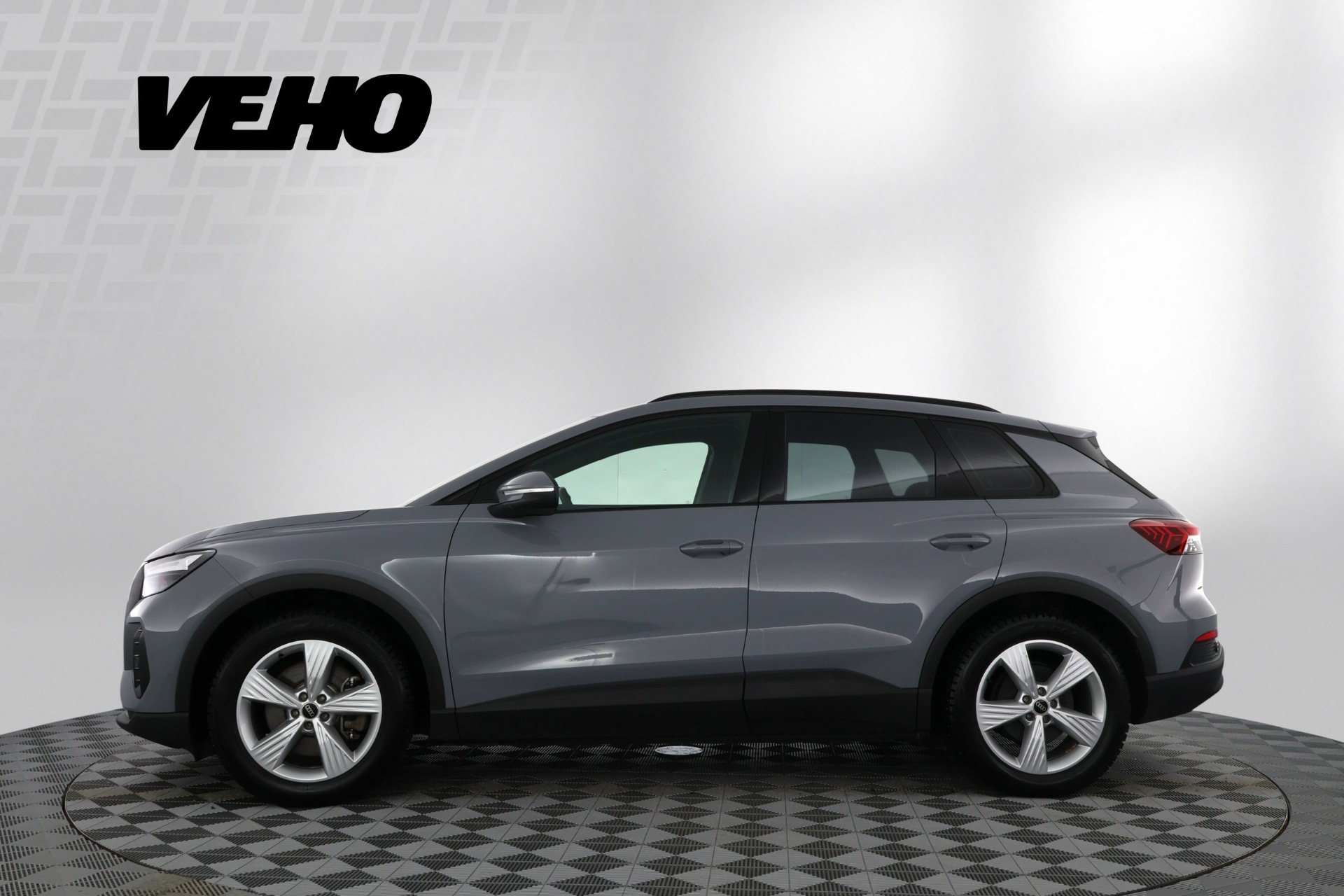 Audi Q4 e-tron 2024