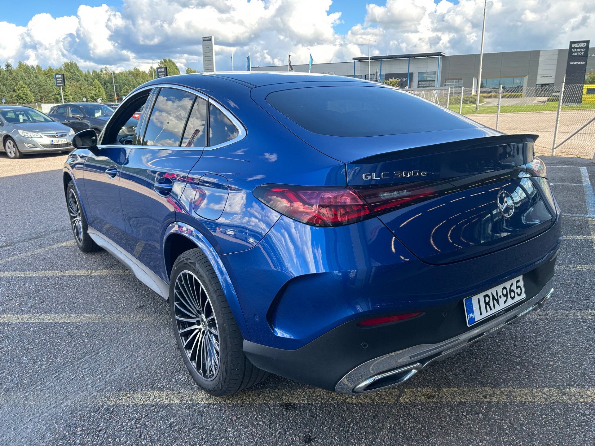 Mercedes-Benz GLC 2023