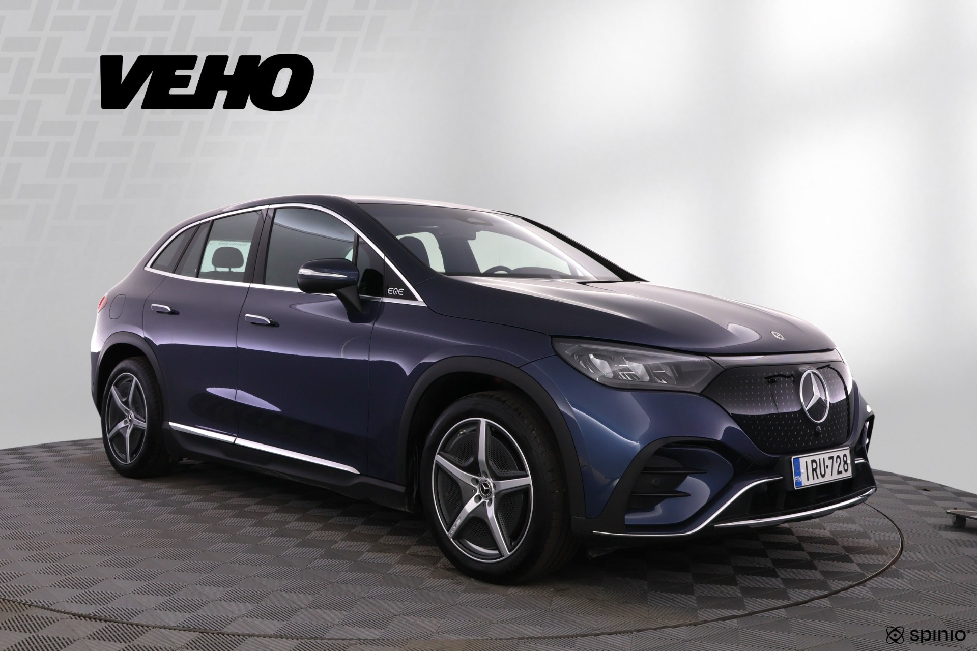 Mercedes-Benz EQE SUV 2024