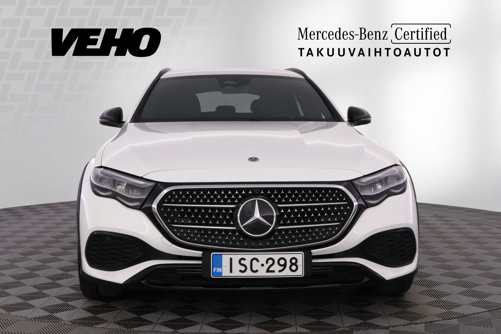 MERCEDES-BENZ E 2025