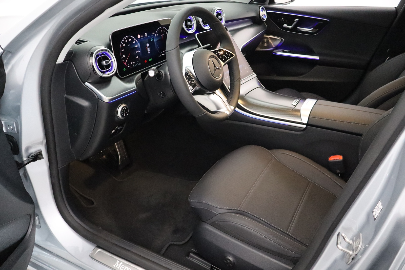 Mercedes-Benz C 2025