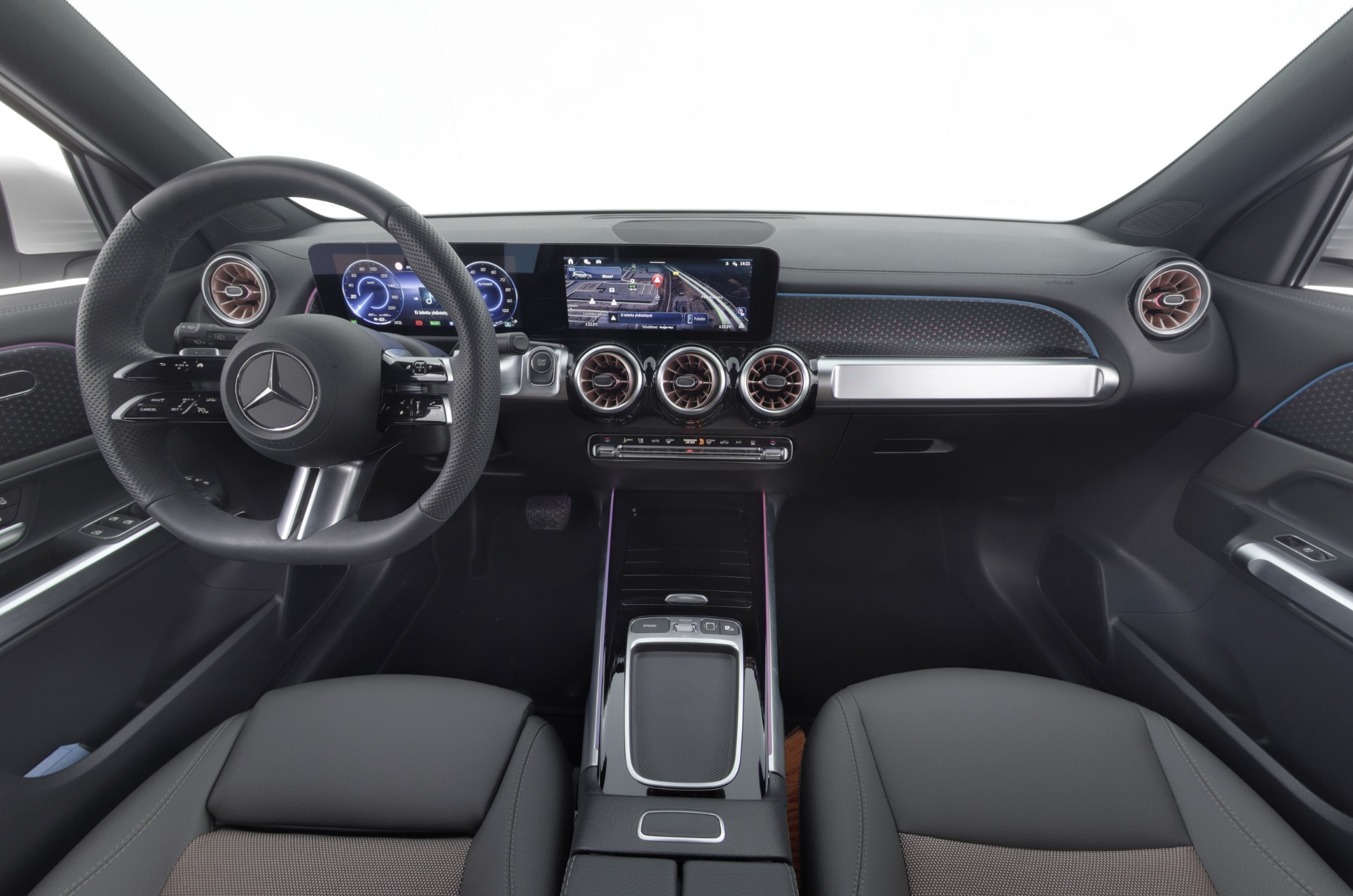 Mercedes-Benz EQB 2025