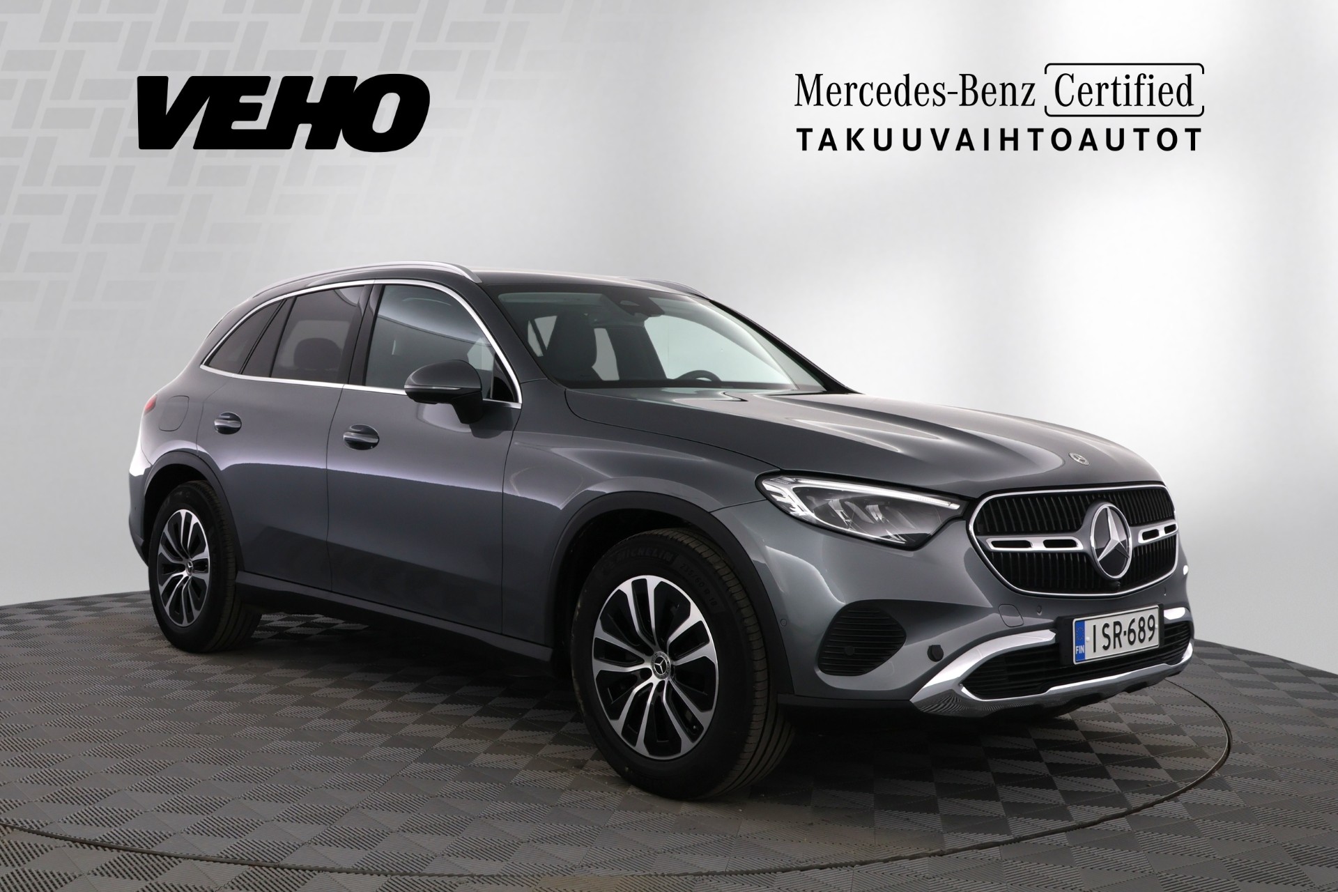 MERCEDES-BENZ GLC 2023