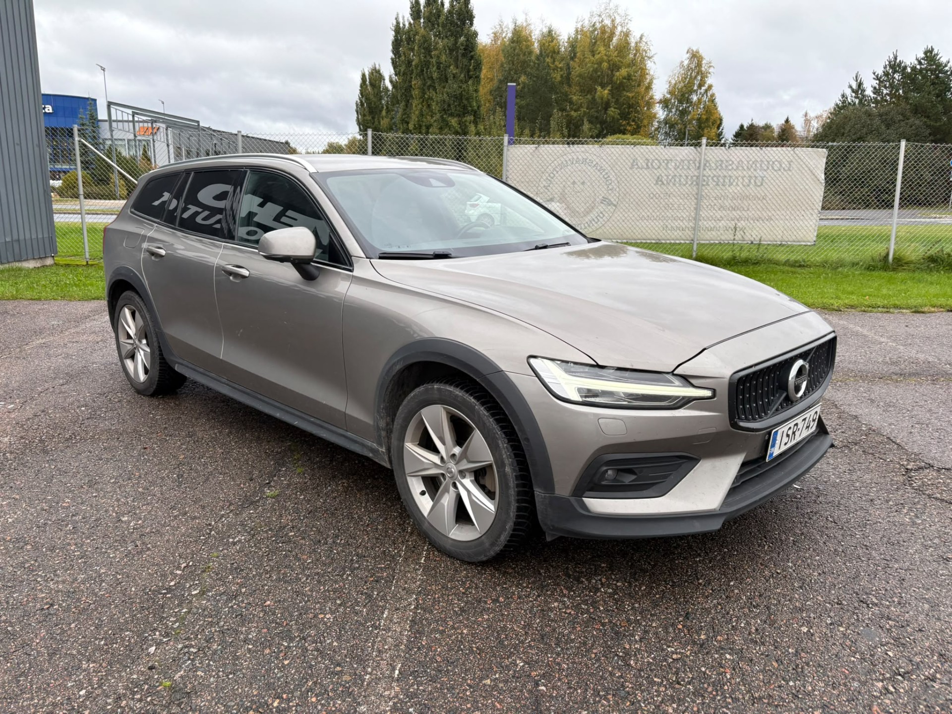 VOLVO V60 Cross Country 2022