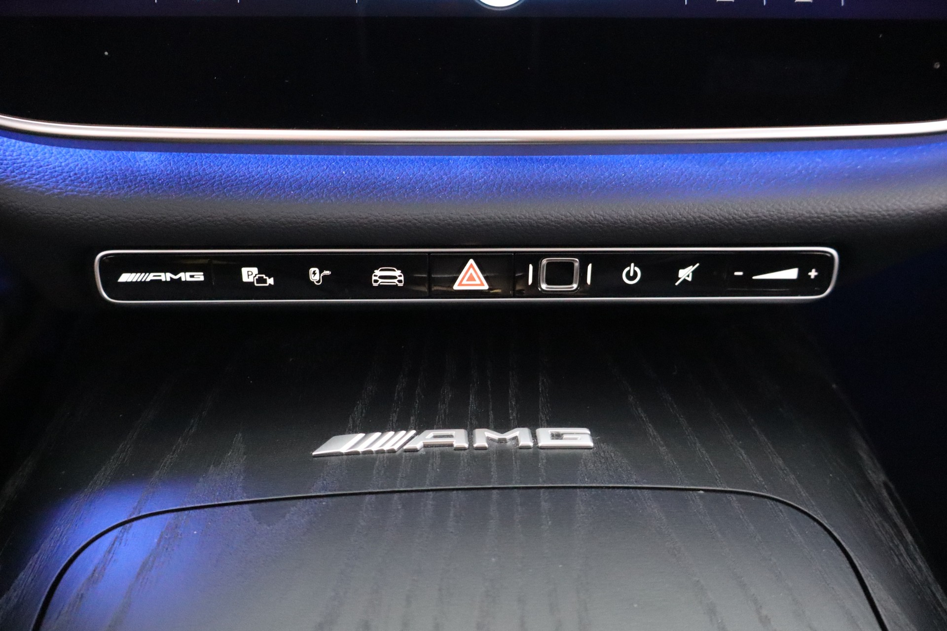 MERCEDES-BENZ E 53 AMG 2025