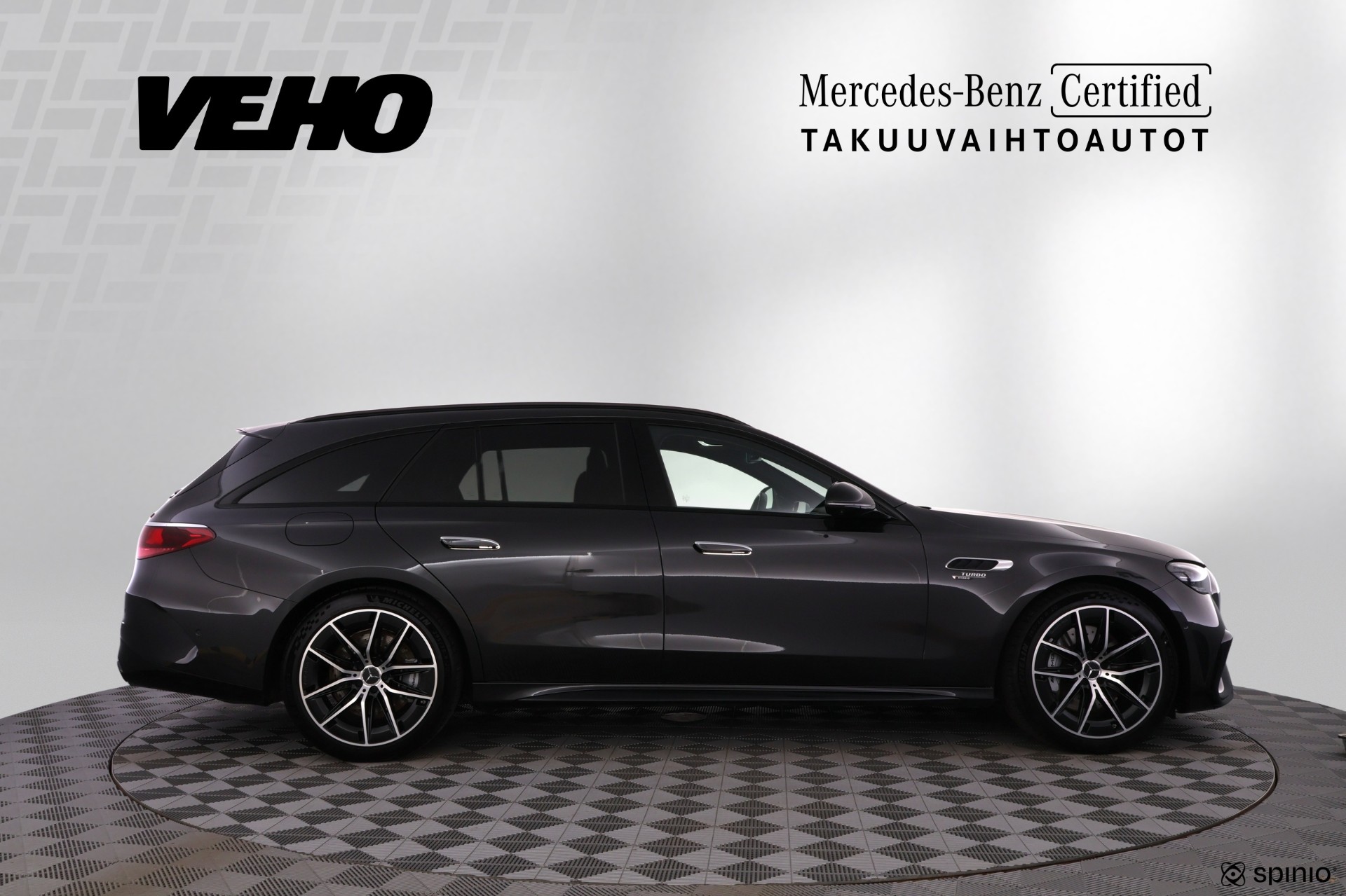 MERCEDES-BENZ E 53 AMG 2025