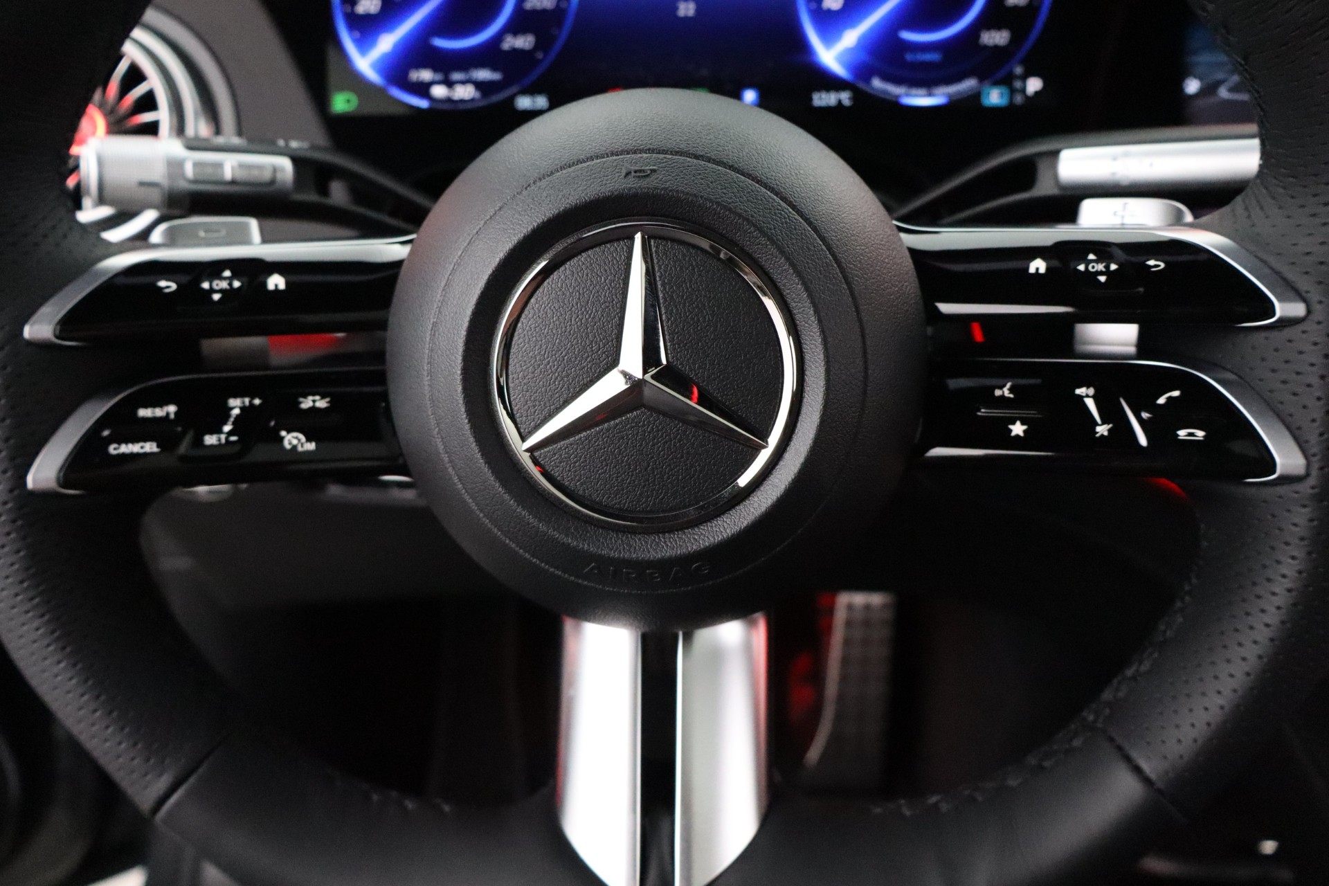 Mercedes-Benz EQS 2025