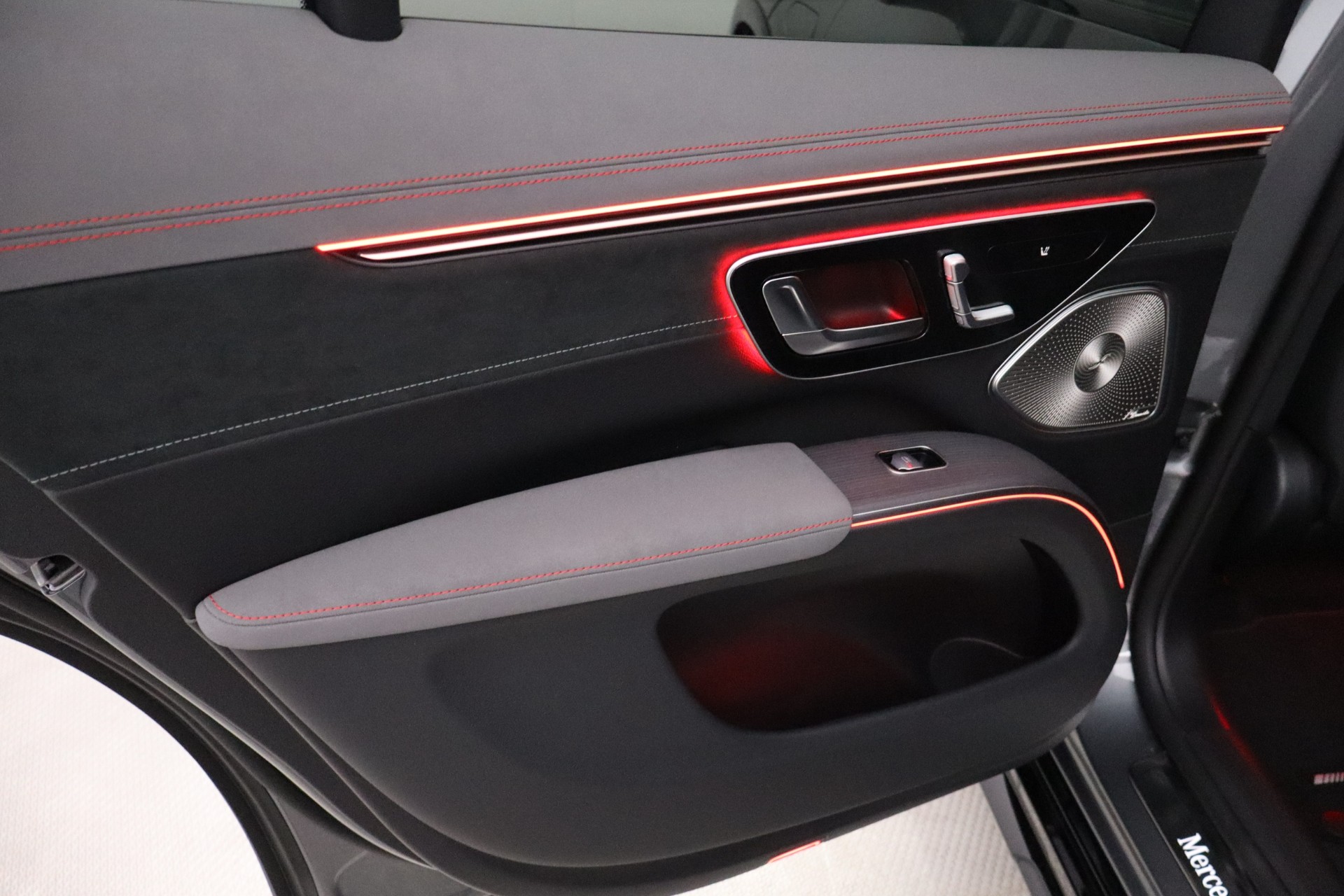 Mercedes-Benz EQS 2025