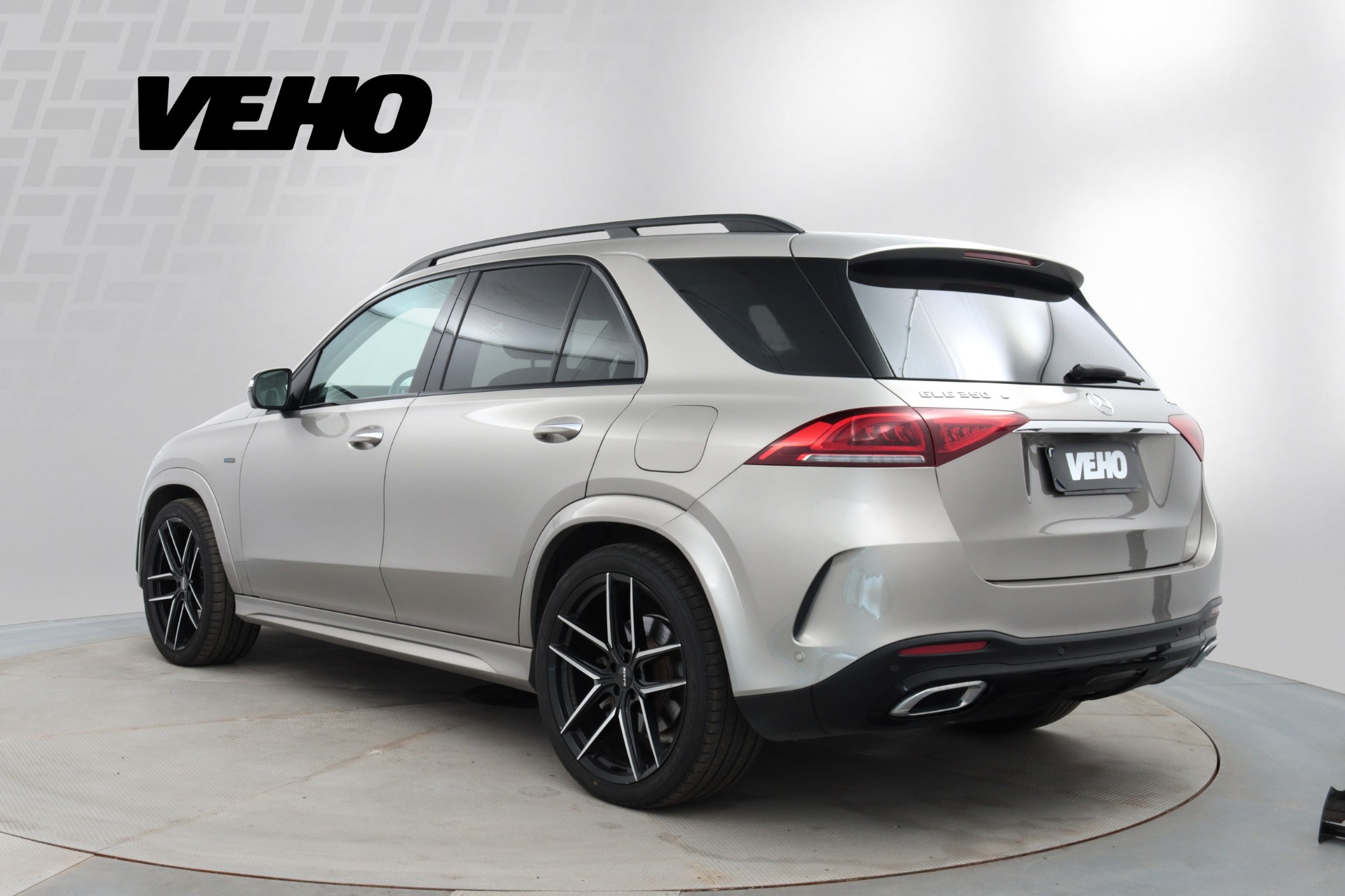 MERCEDES-BENZ GLE 2020