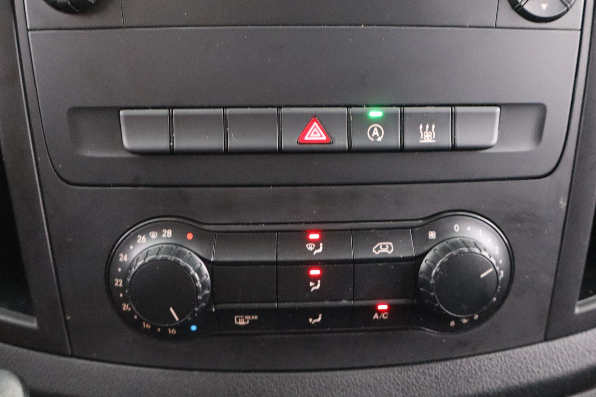 MERCEDES-BENZ VITO 2020