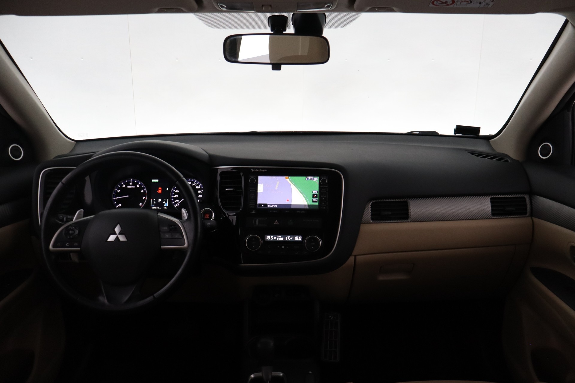 Mitsubishi Outlander 2014
