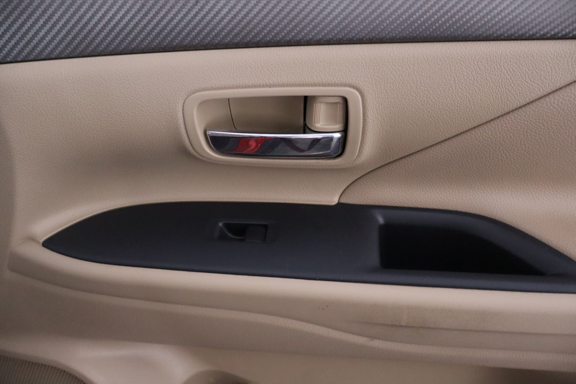 Mitsubishi Outlander 2014