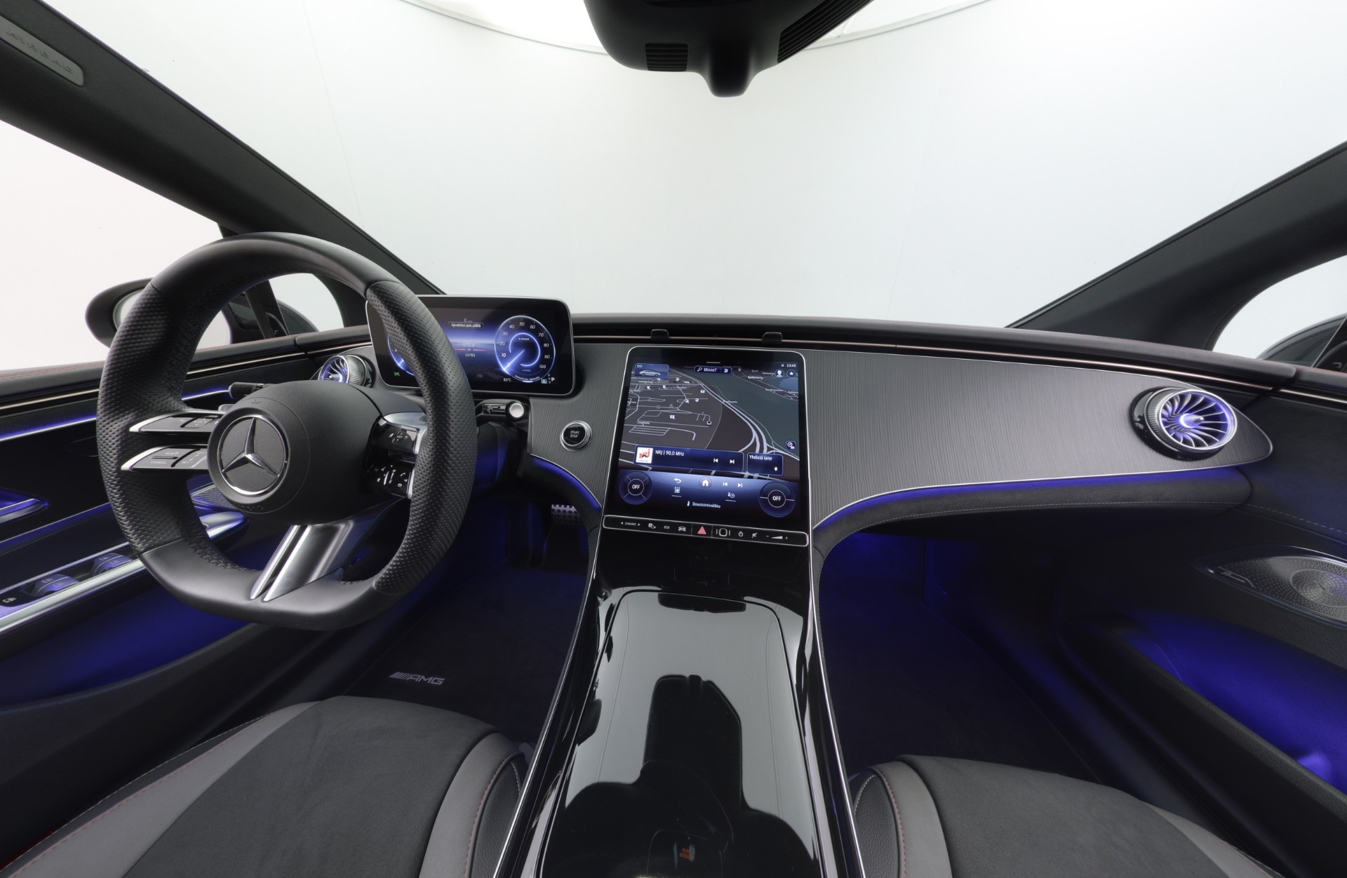 Mercedes-Benz EQE 2024