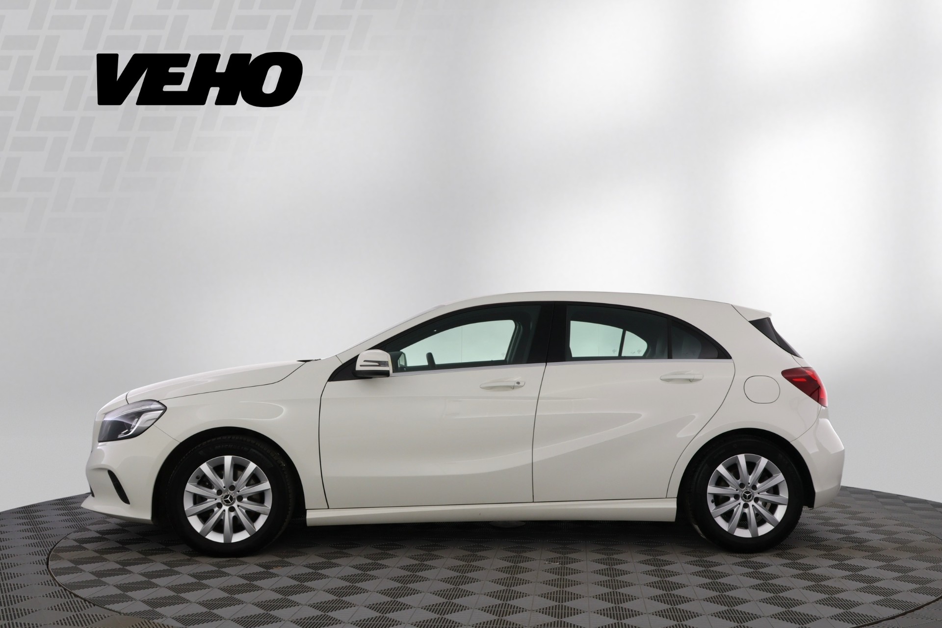 Mercedes-Benz A 2017