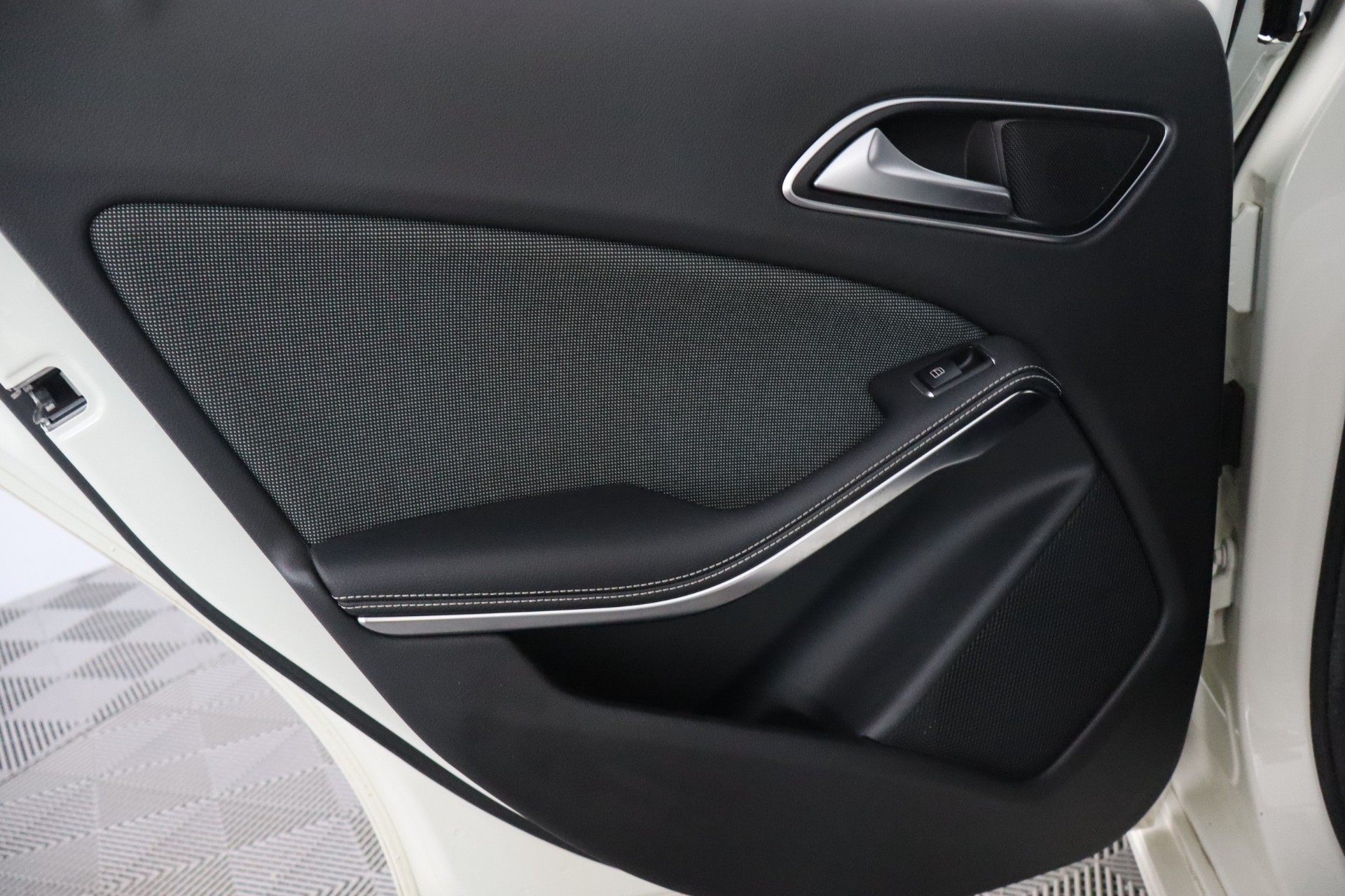 Mercedes-Benz A 2017