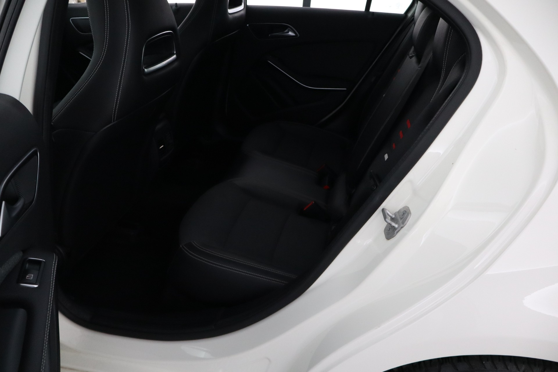 Mercedes-Benz A 2017
