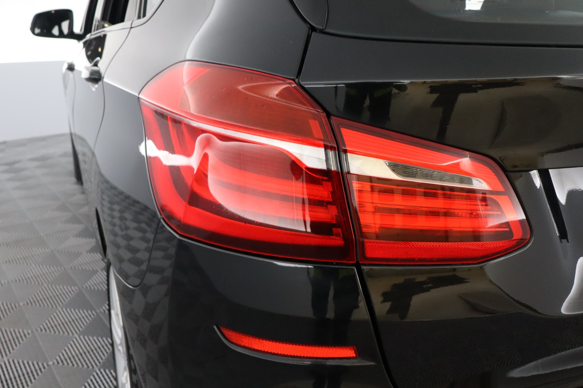BMW 225 2017
