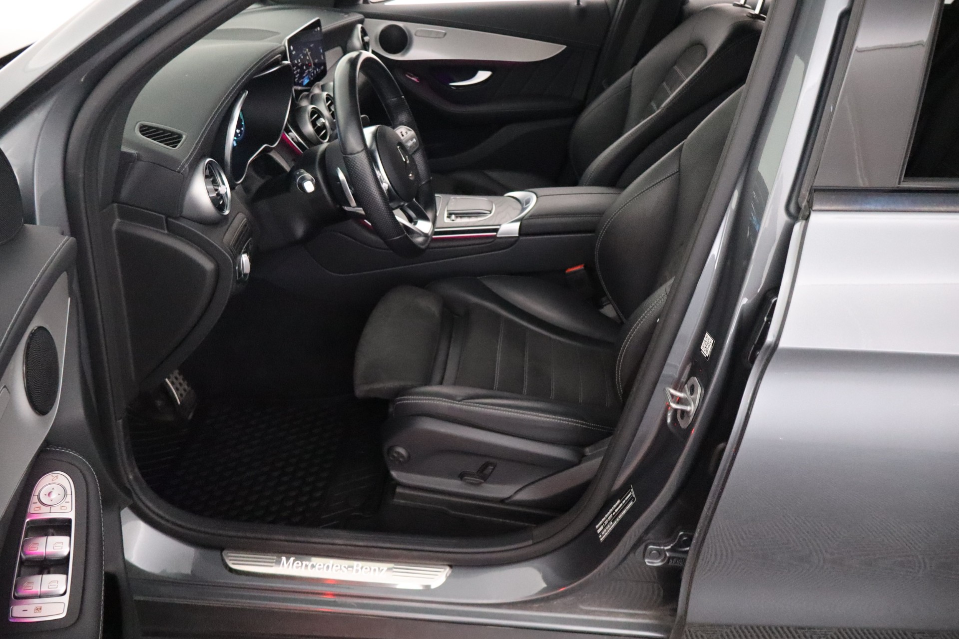 MERCEDES-BENZ GLC 2021