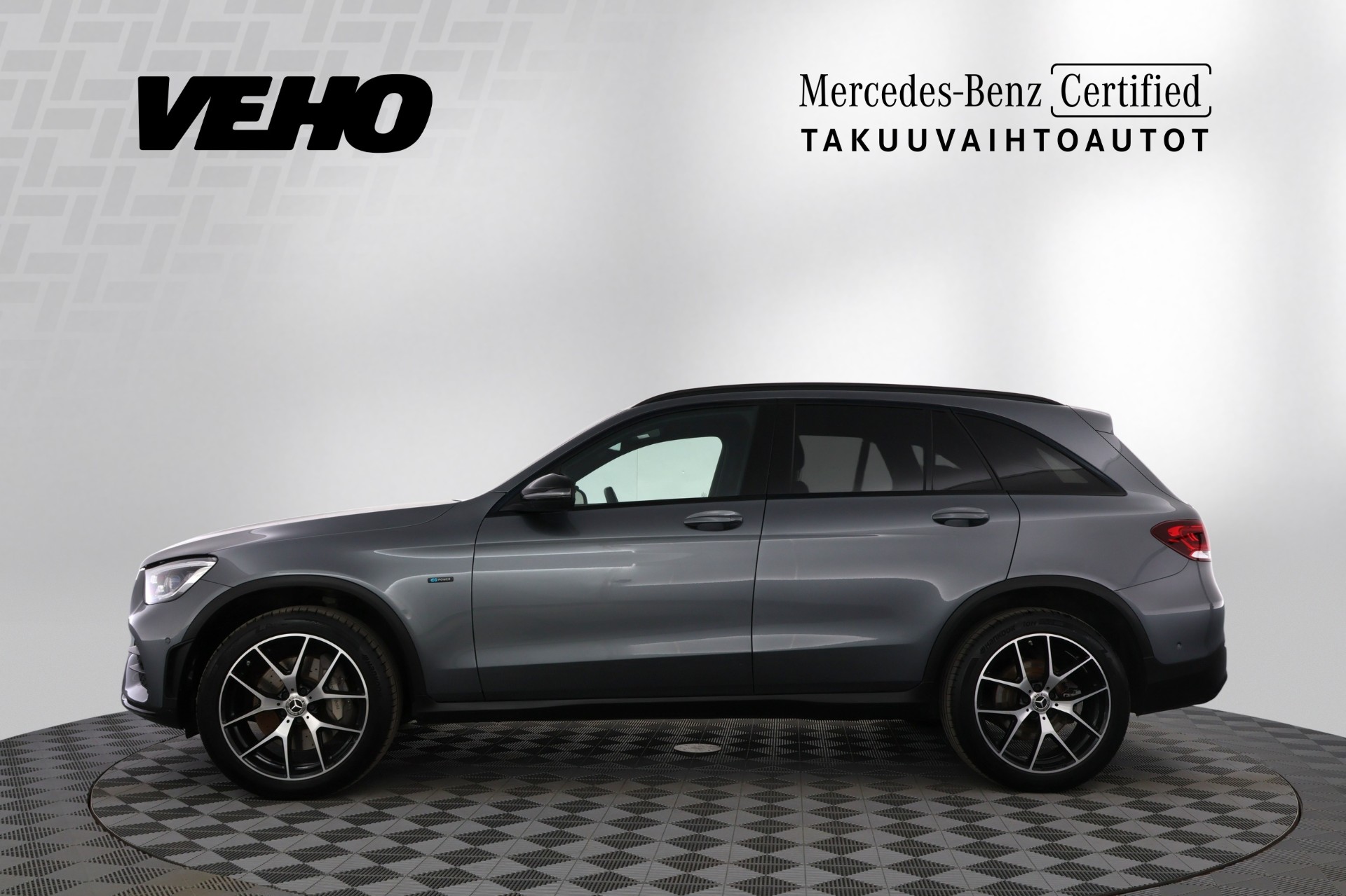 MERCEDES-BENZ GLC 2021