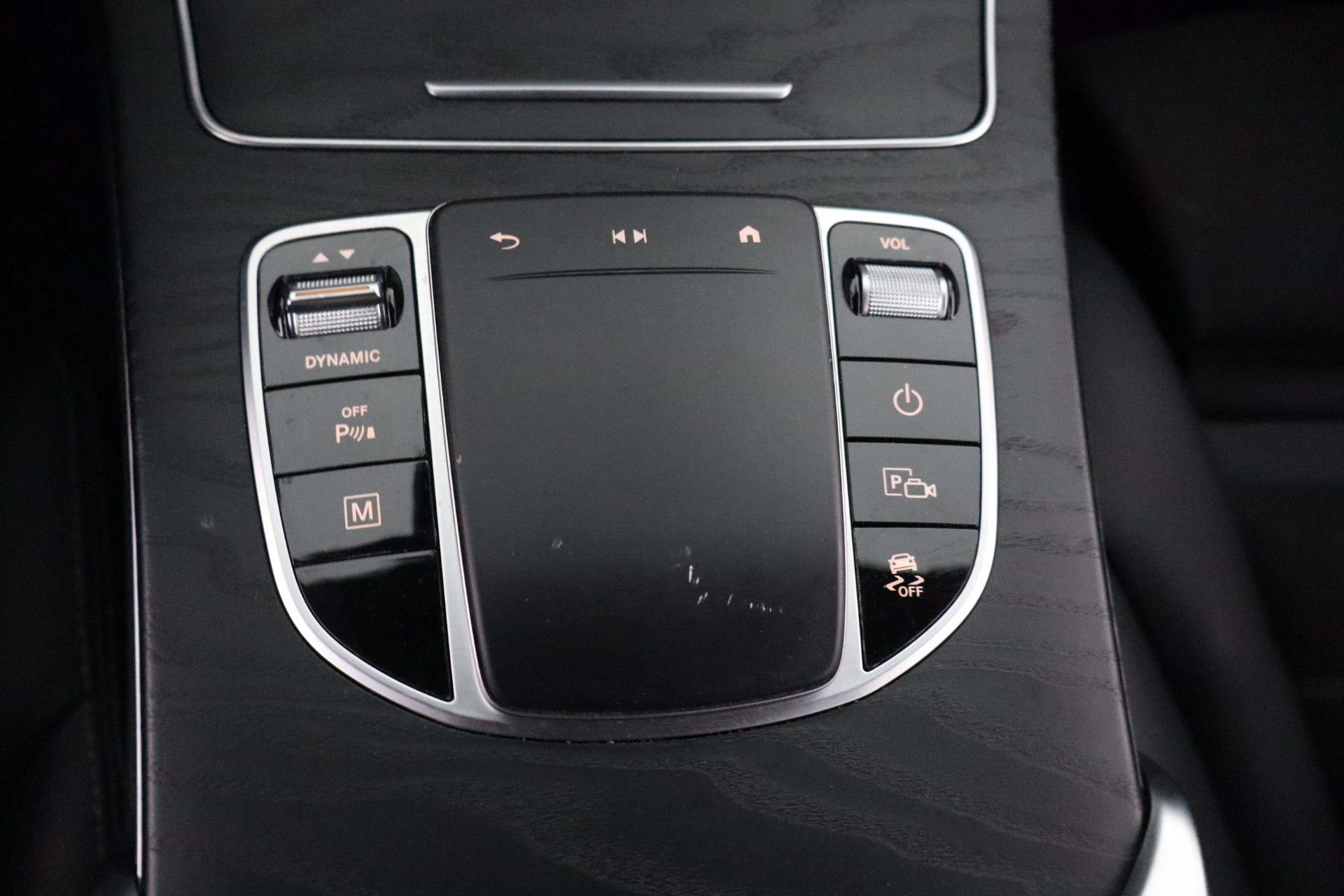 MERCEDES-BENZ GLC 2021