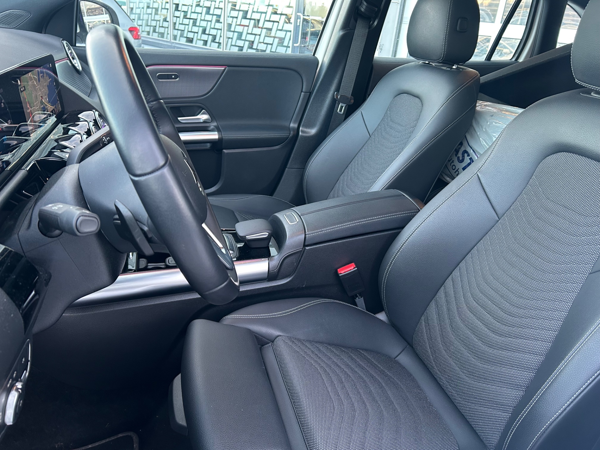 Mercedes-Benz EQA 2023