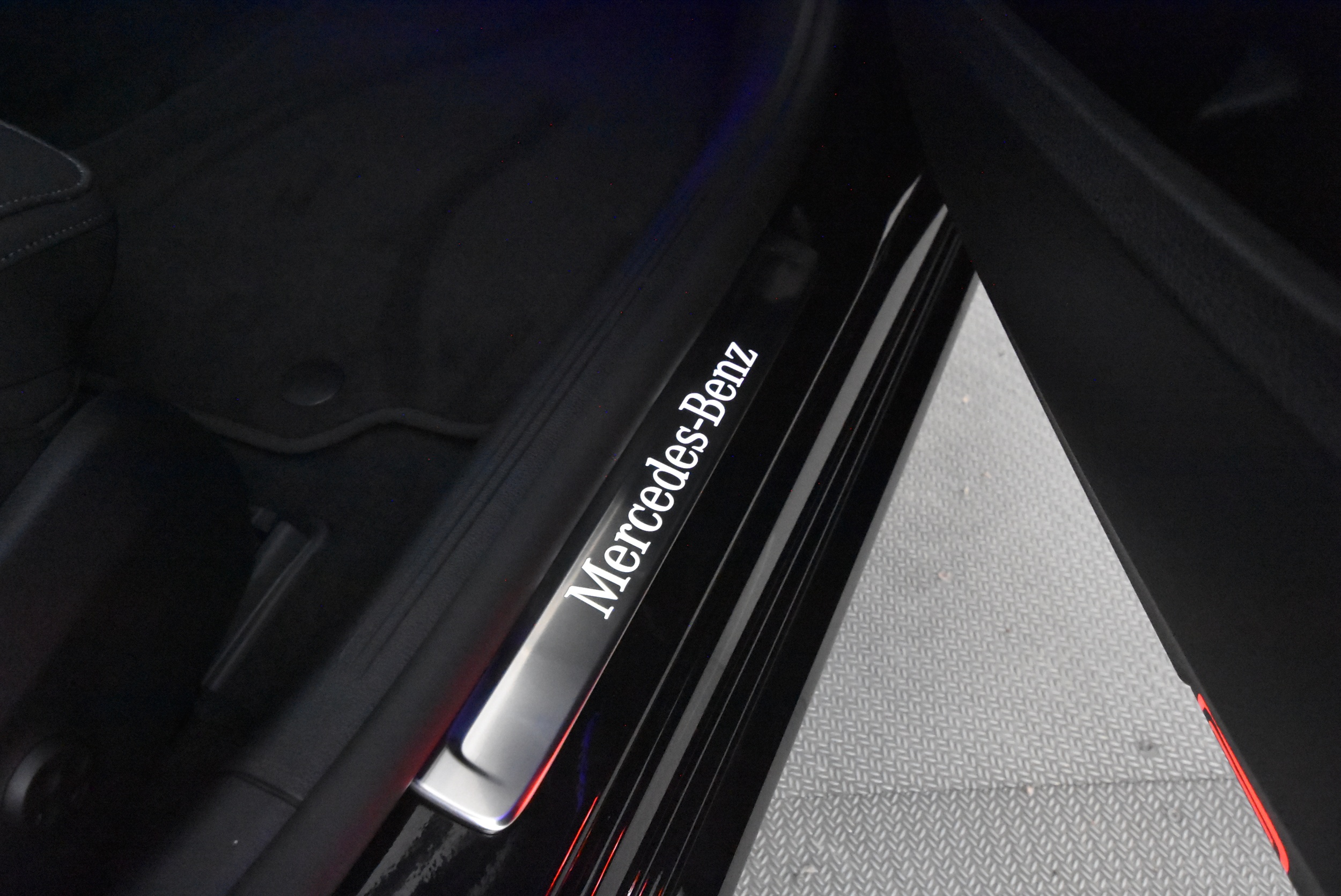 Mercedes-Benz C 2025