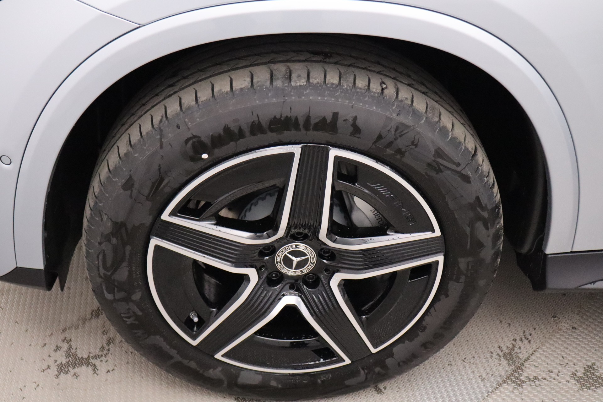 Mercedes-Benz GLC 2025