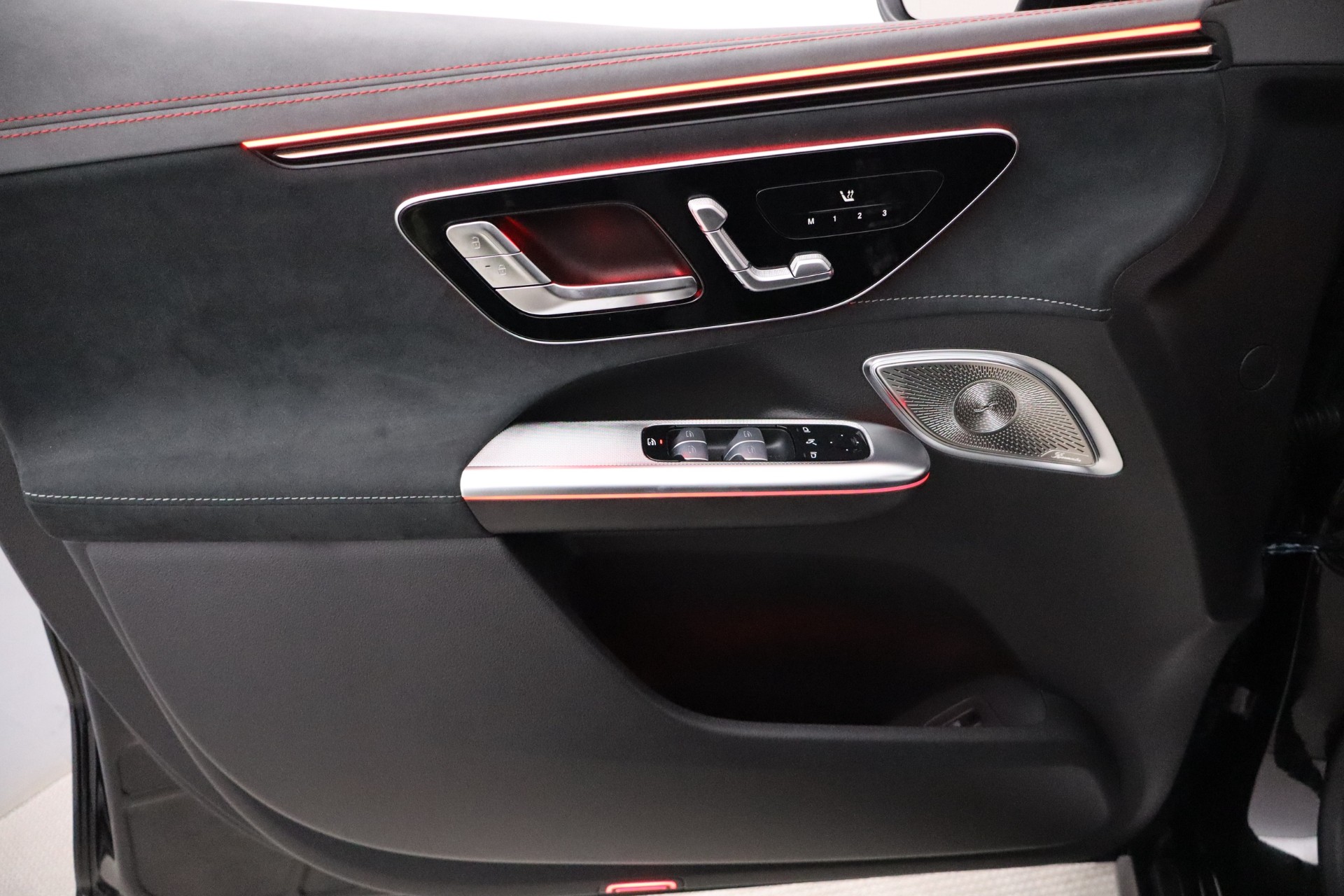 Mercedes-Benz EQE 2025