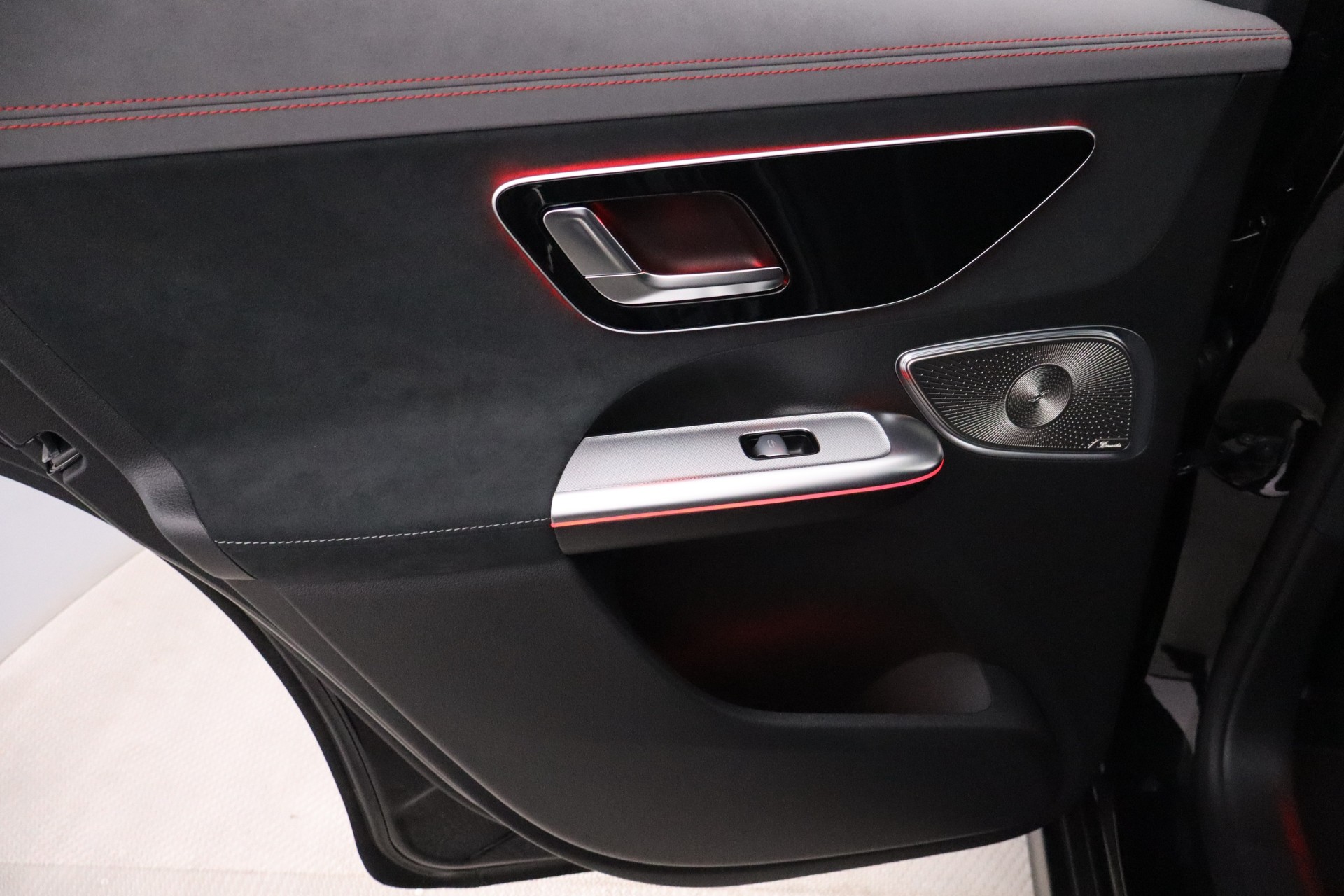 Mercedes-Benz EQE 2025