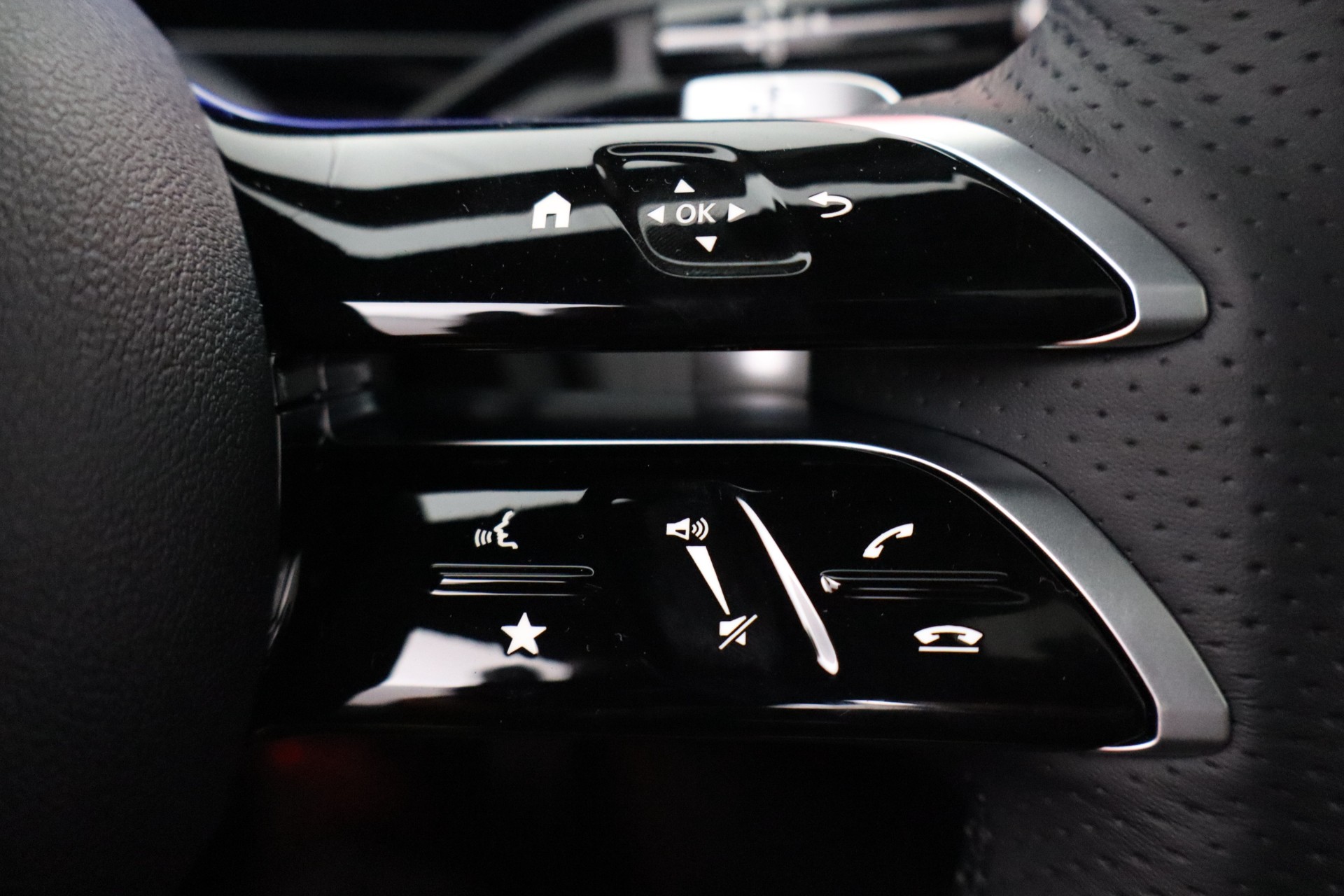 Mercedes-Benz EQE 2025