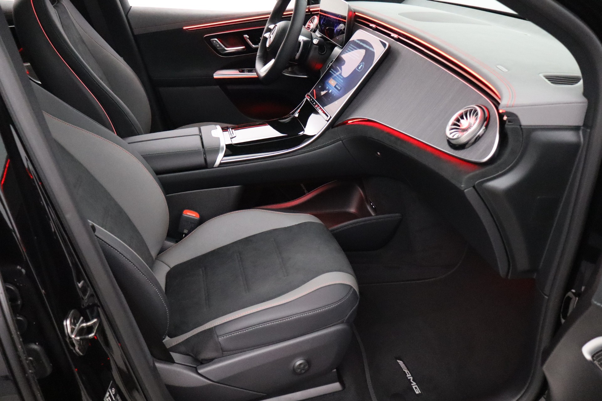 Mercedes-Benz EQE 2025