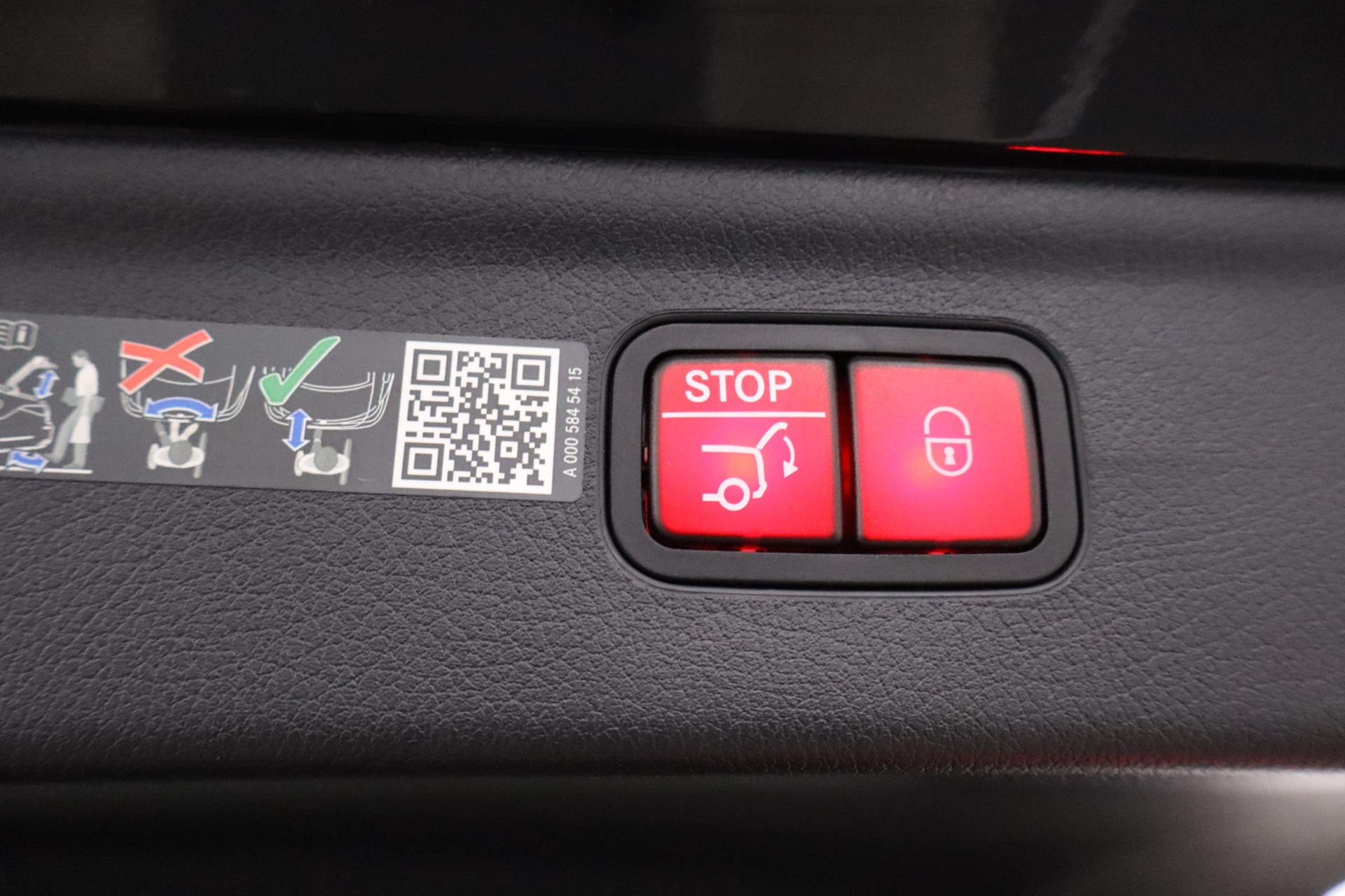 Mercedes-Benz EQE 2025