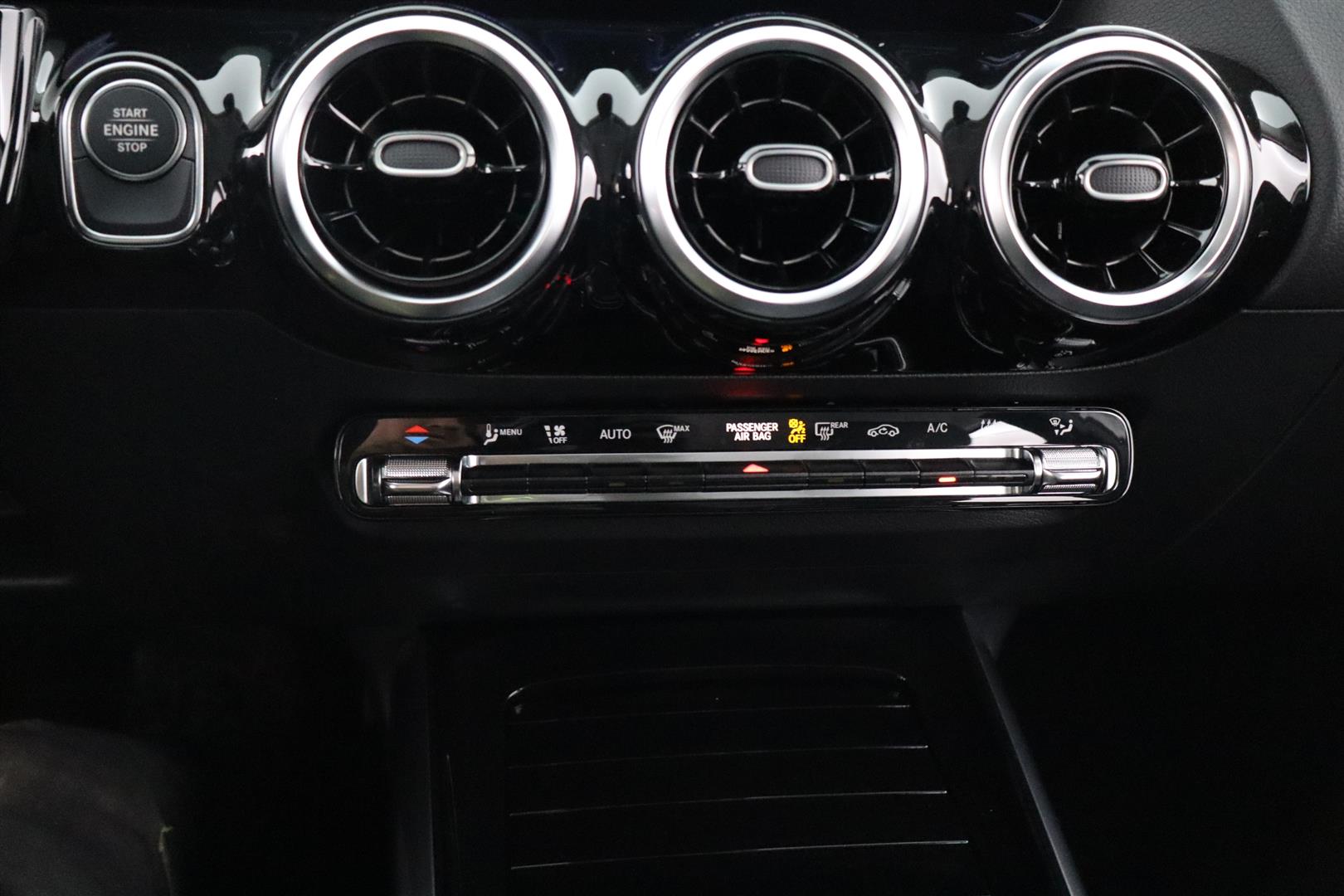 Mercedes-Benz GLA 2025