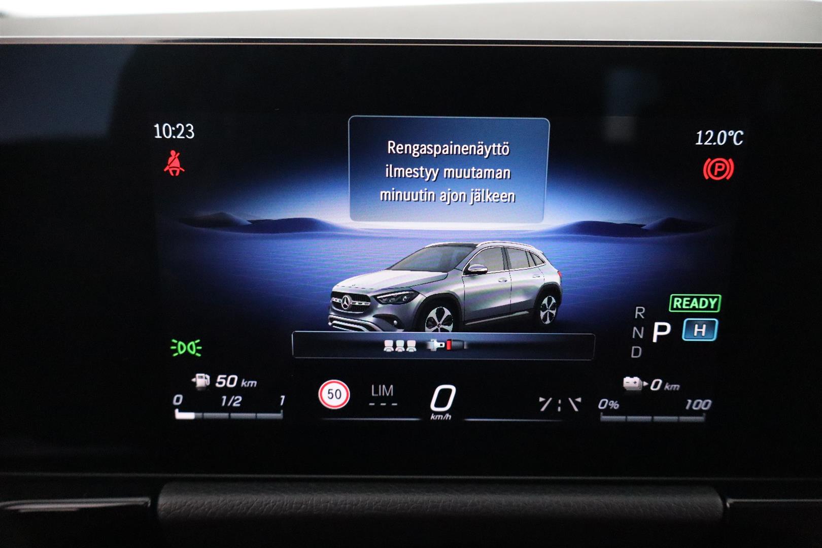 Mercedes-Benz GLA 2025