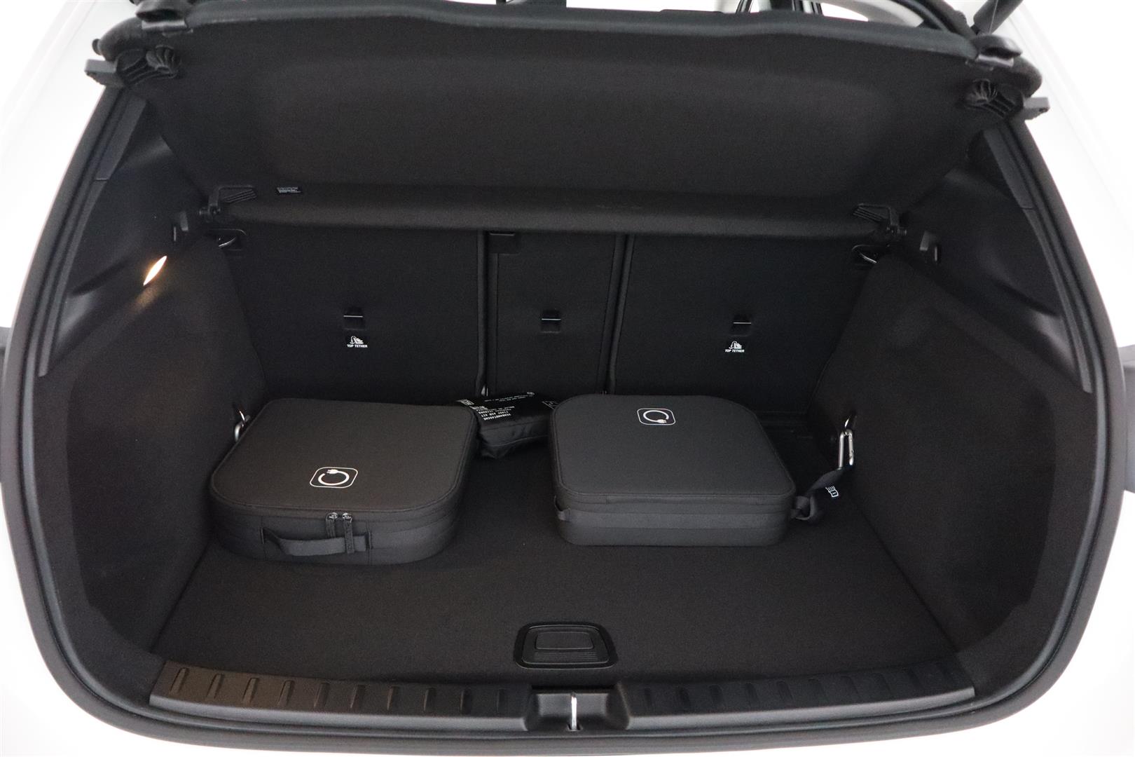 Mercedes-Benz GLA 2025