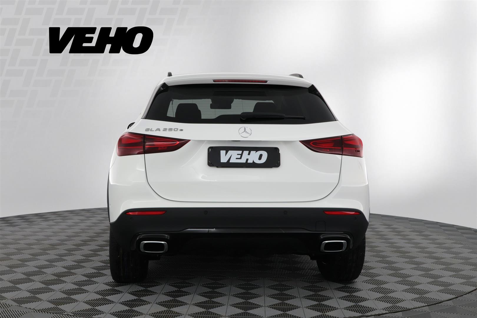 Mercedes-Benz GLA 2025