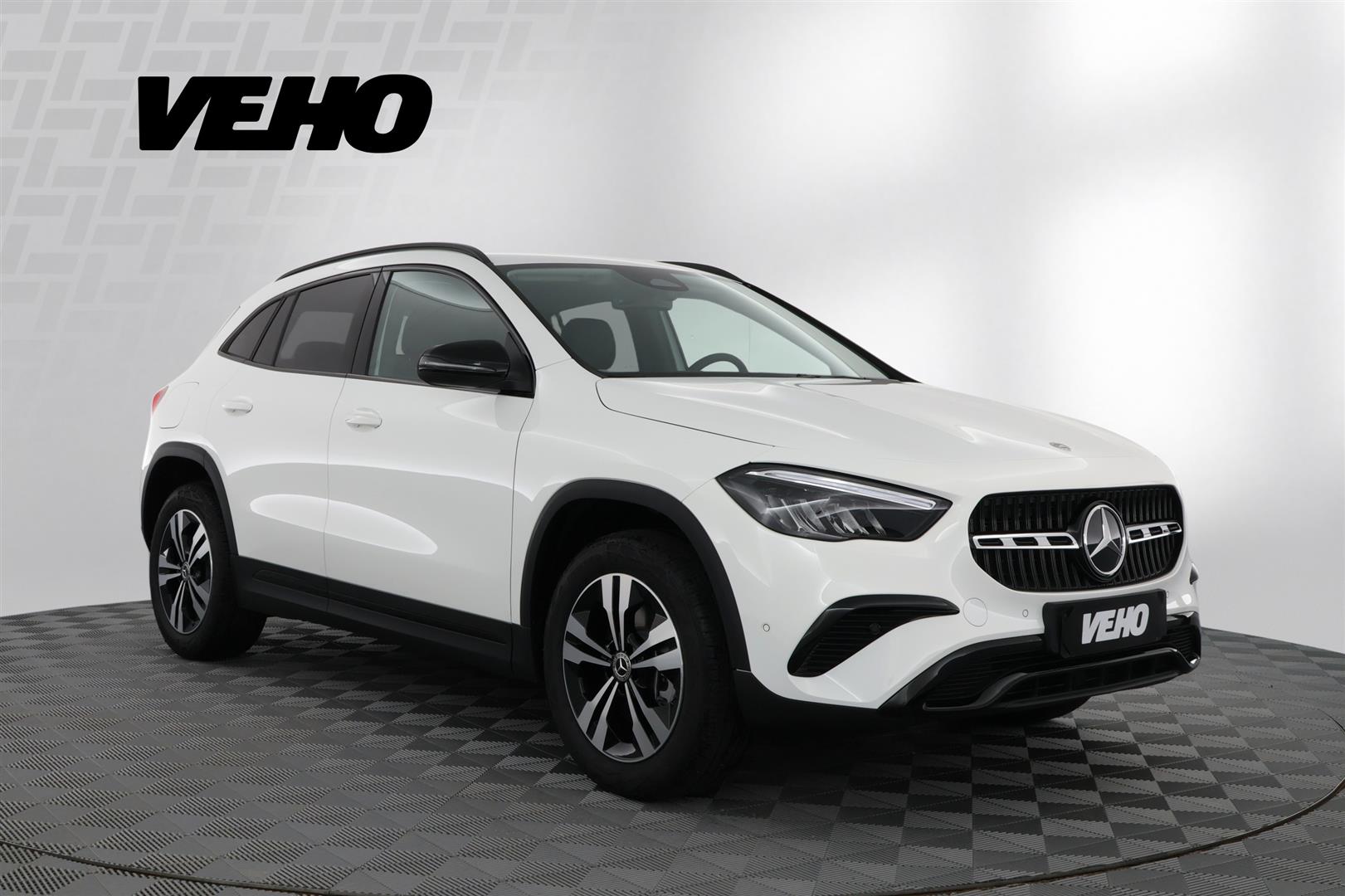 Mercedes-Benz GLA 2025