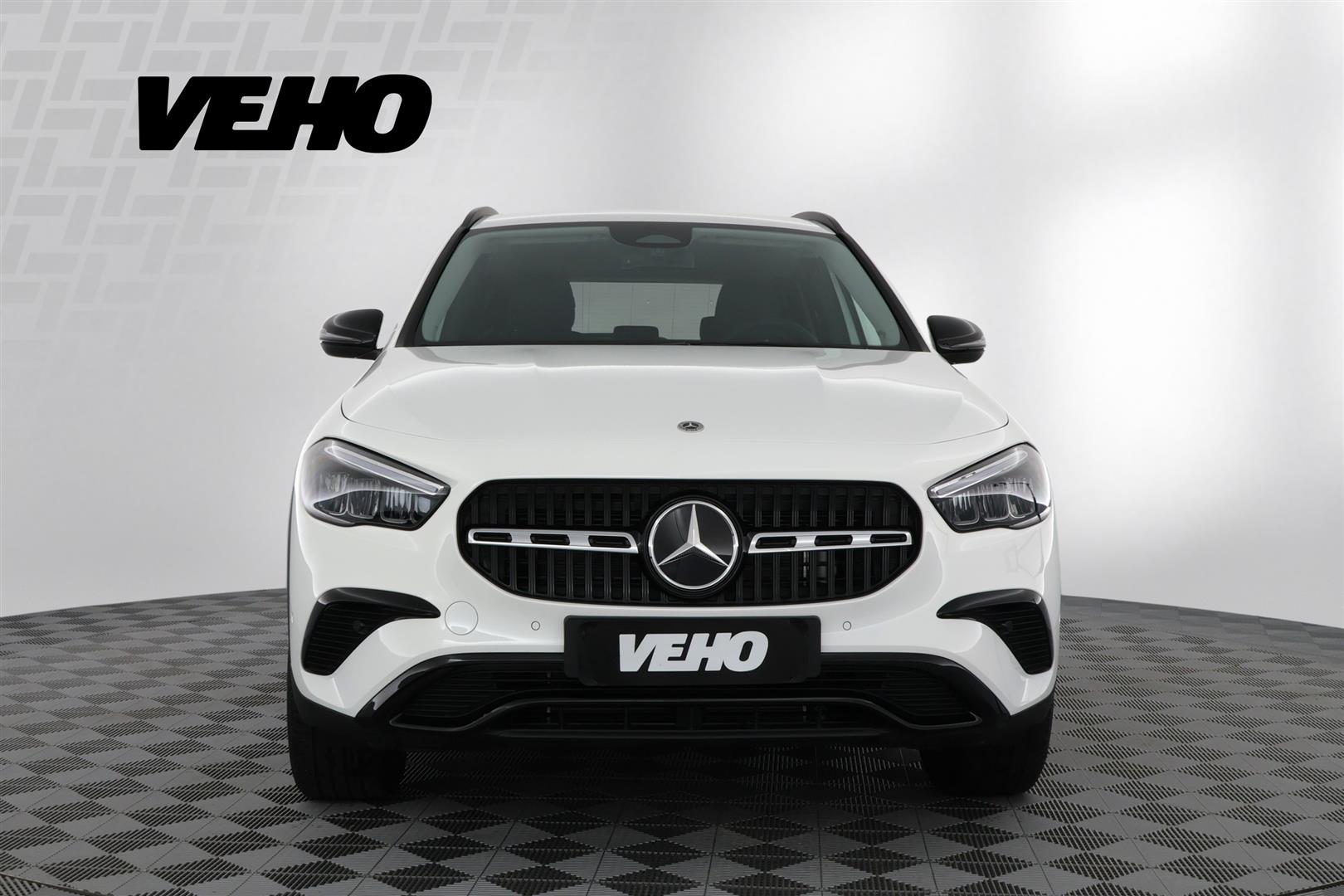 Mercedes-Benz GLA 2025