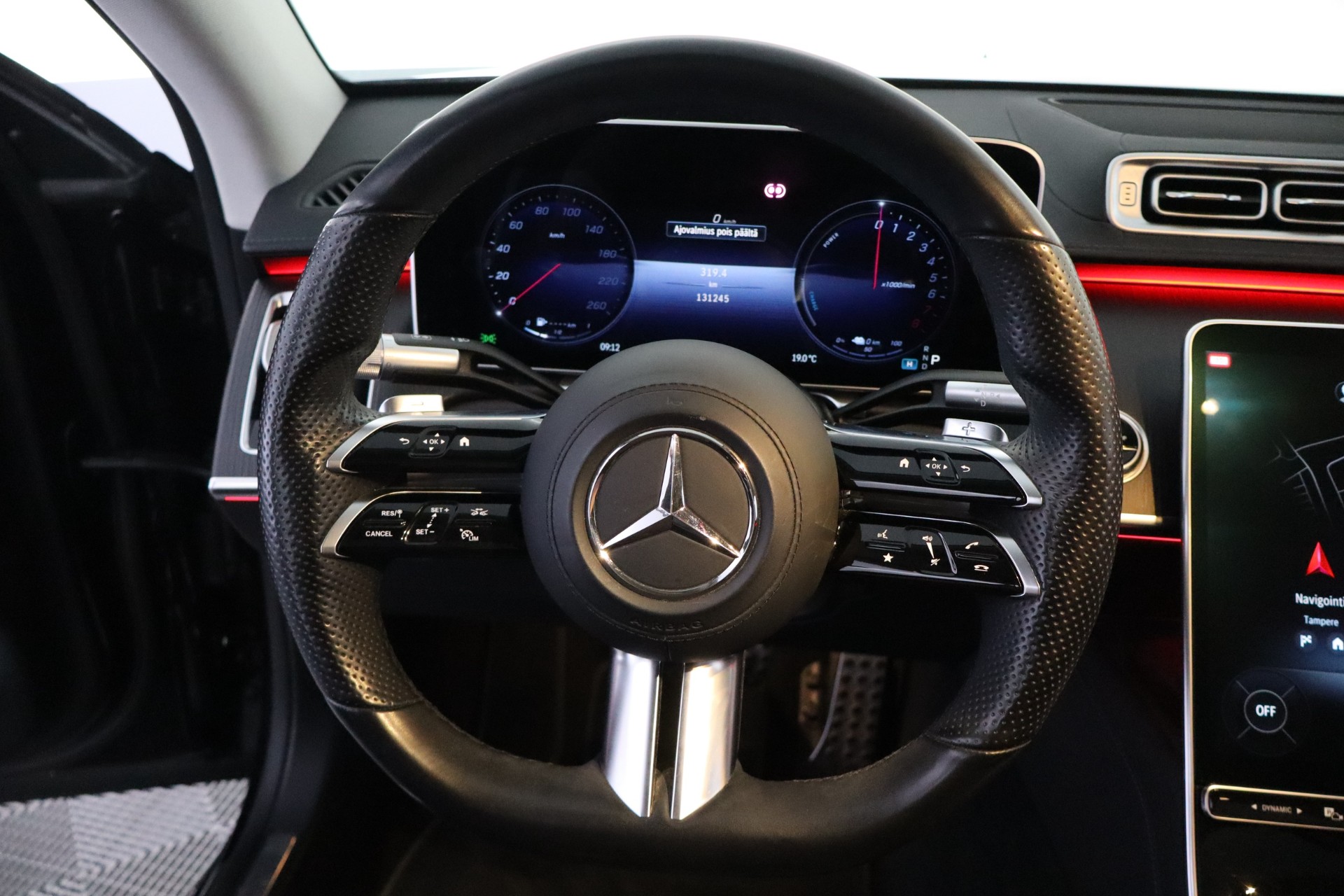 MERCEDES-BENZ S 2022
