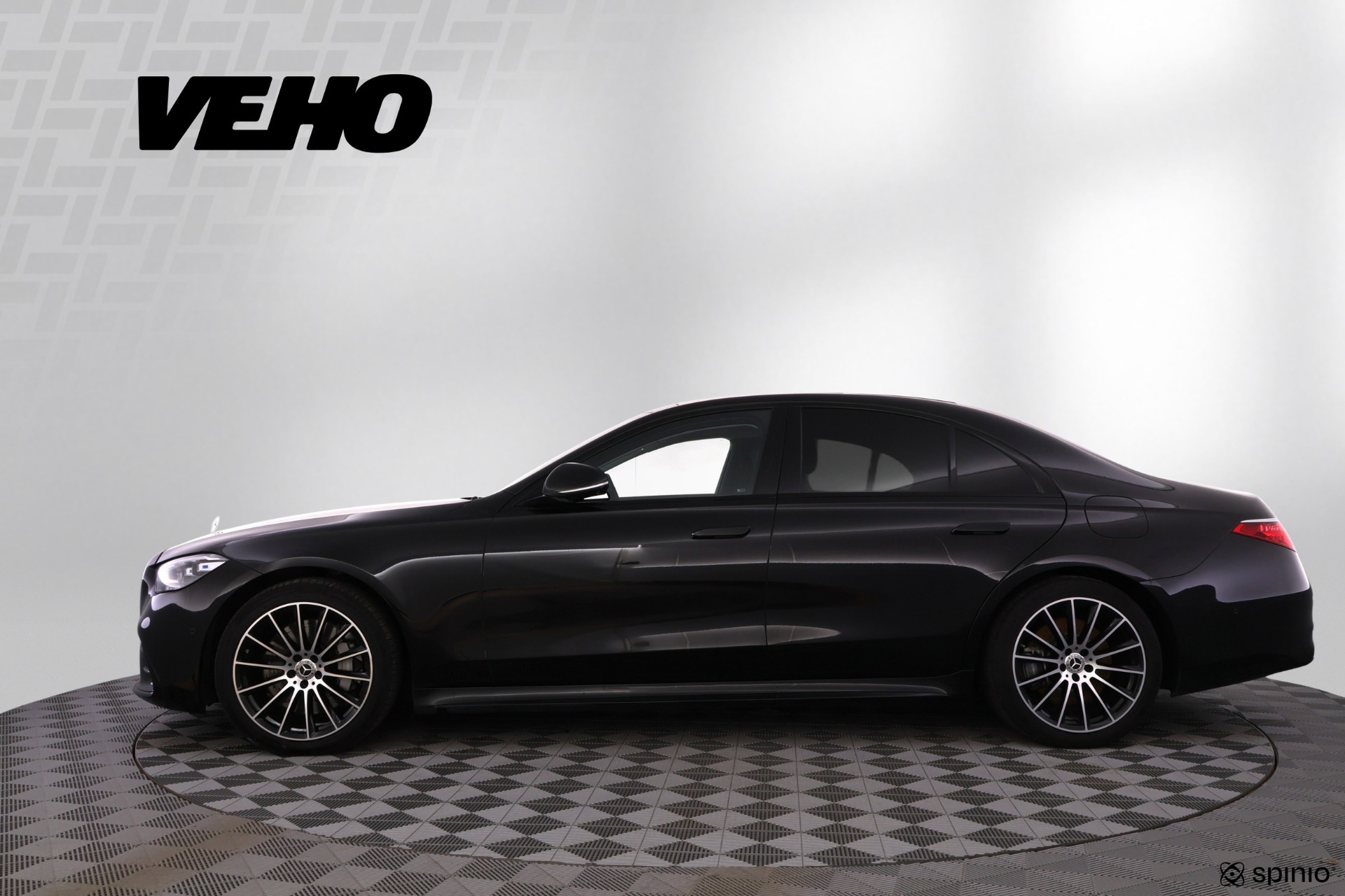MERCEDES-BENZ S 2022