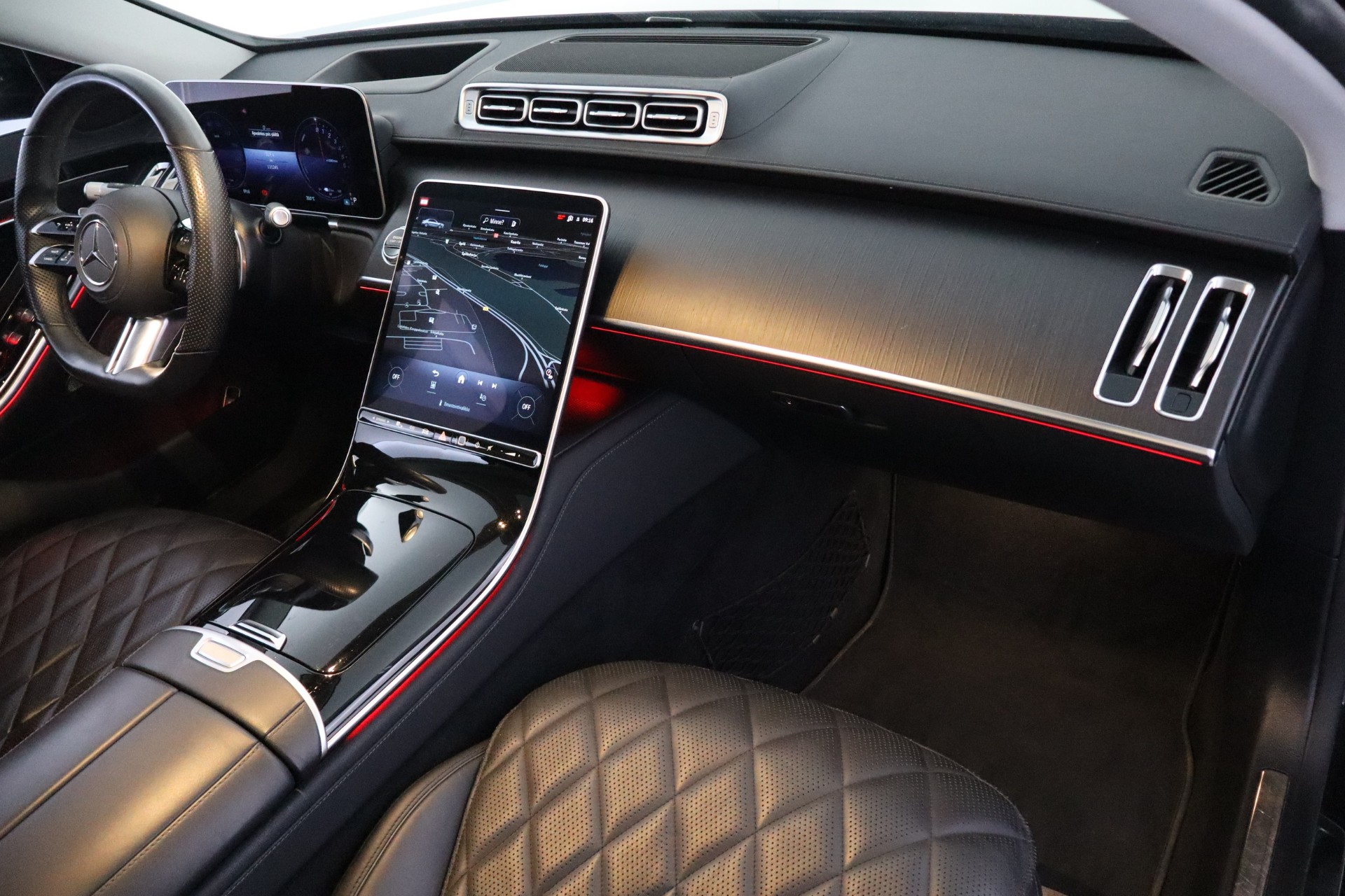 MERCEDES-BENZ S 2022