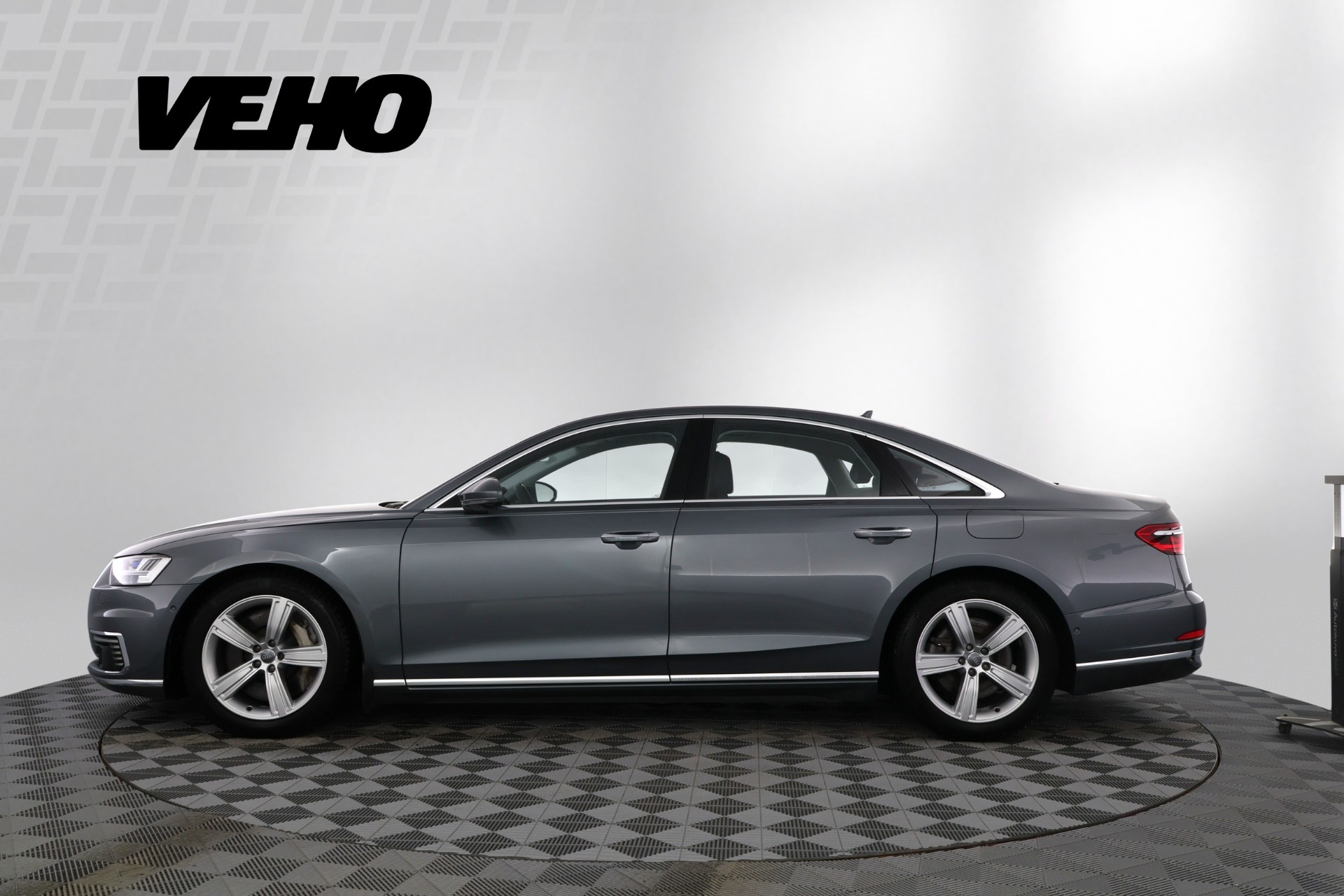 AUDI A8 2020